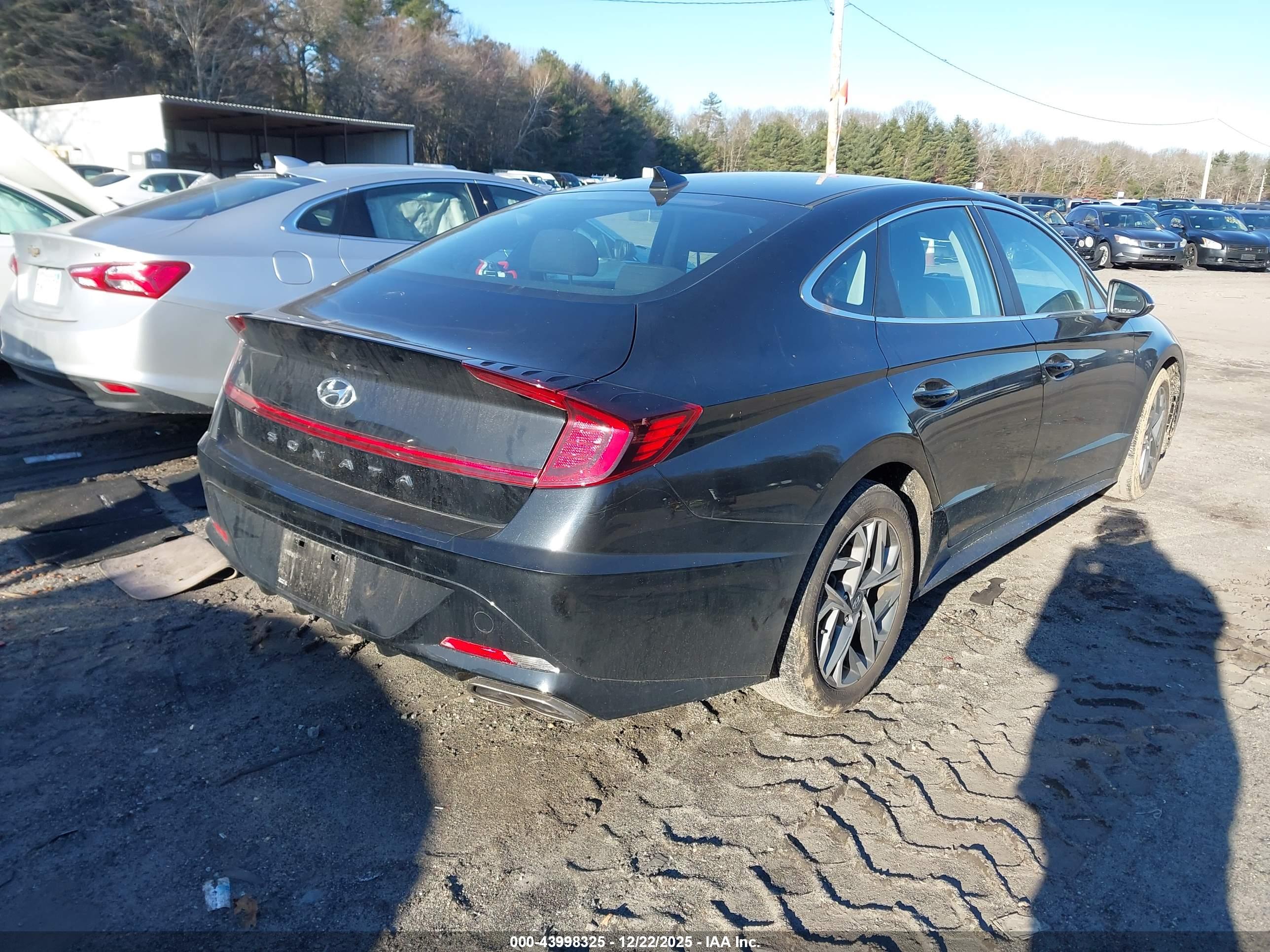 HYUNDAI SONATA image 4