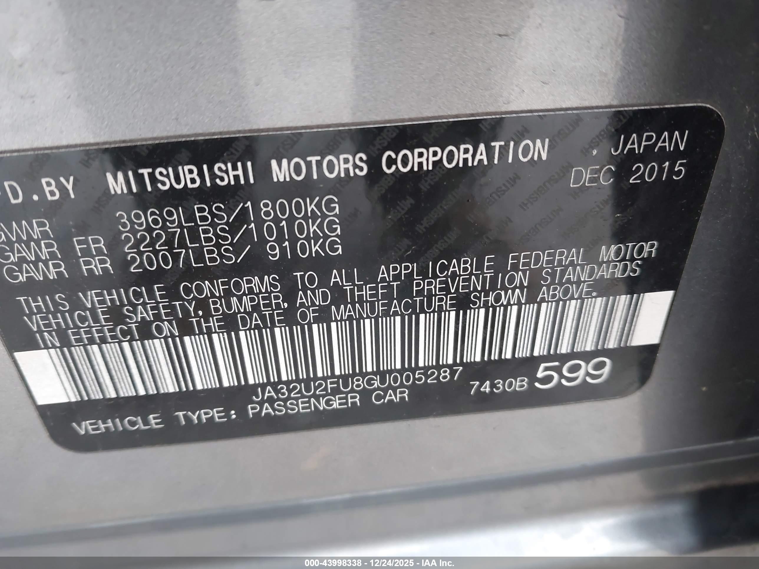 MITSUBISHI LANCER image 9