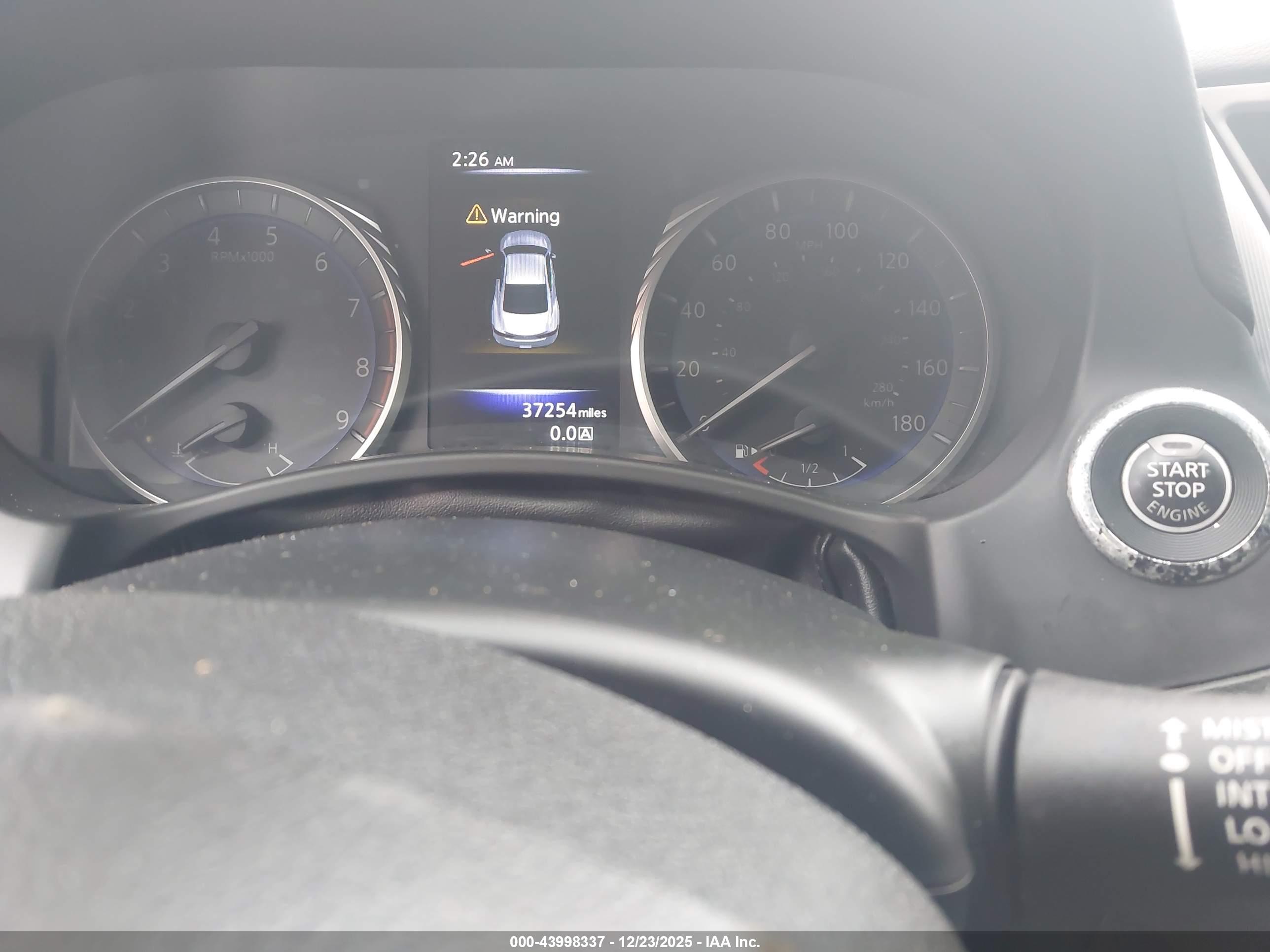 INFINITI Q60 image 7