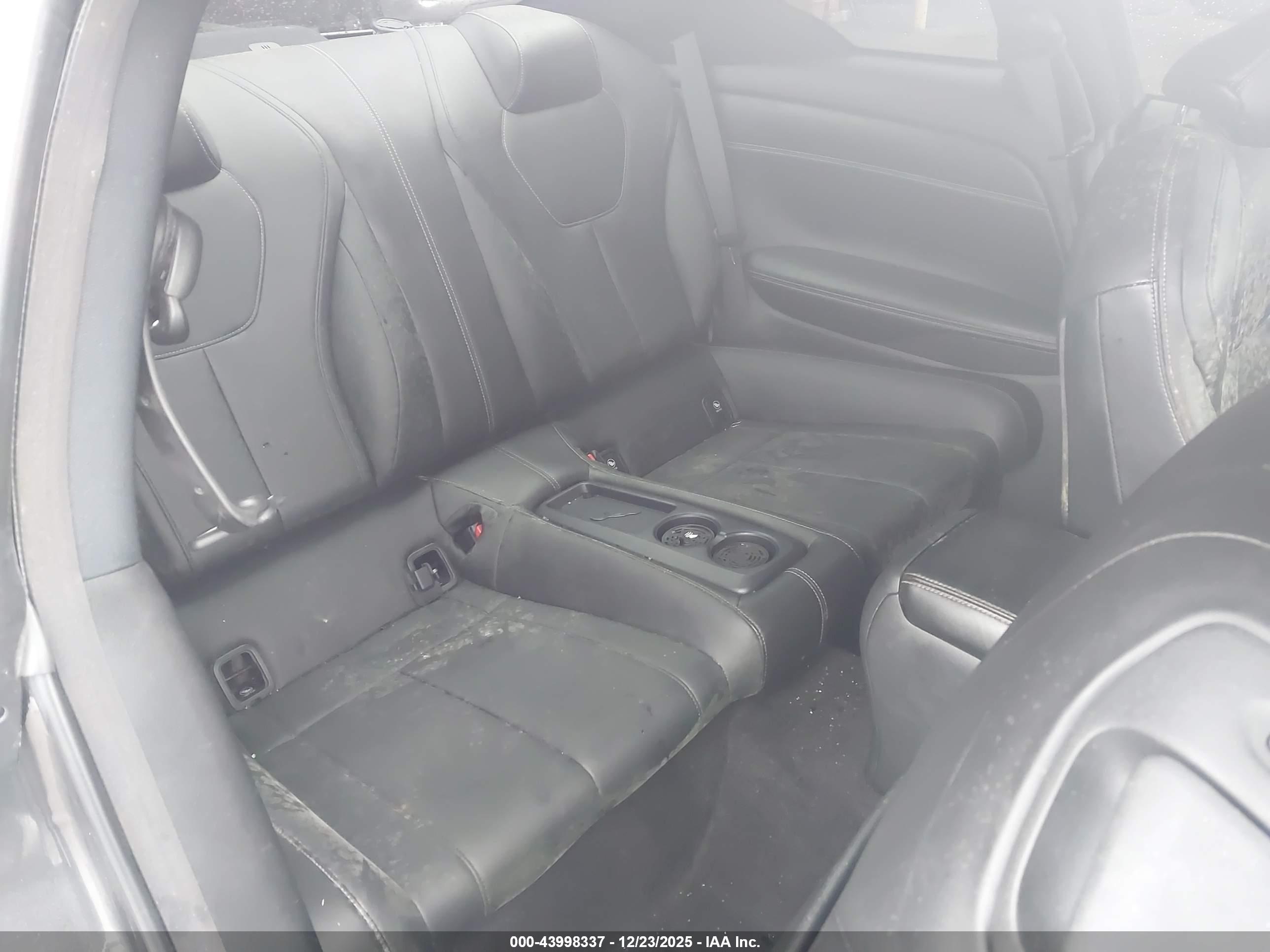INFINITI Q60 image 8
