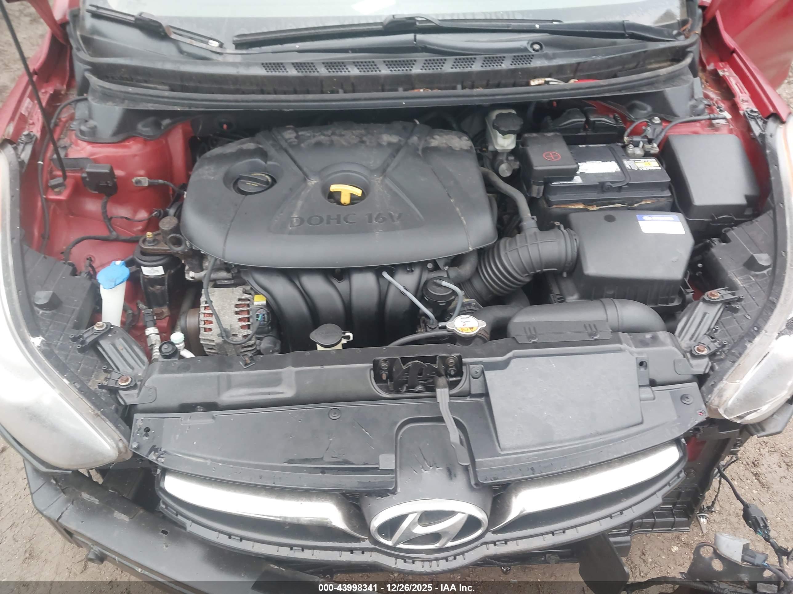 HYUNDAI ELANTRA image 10