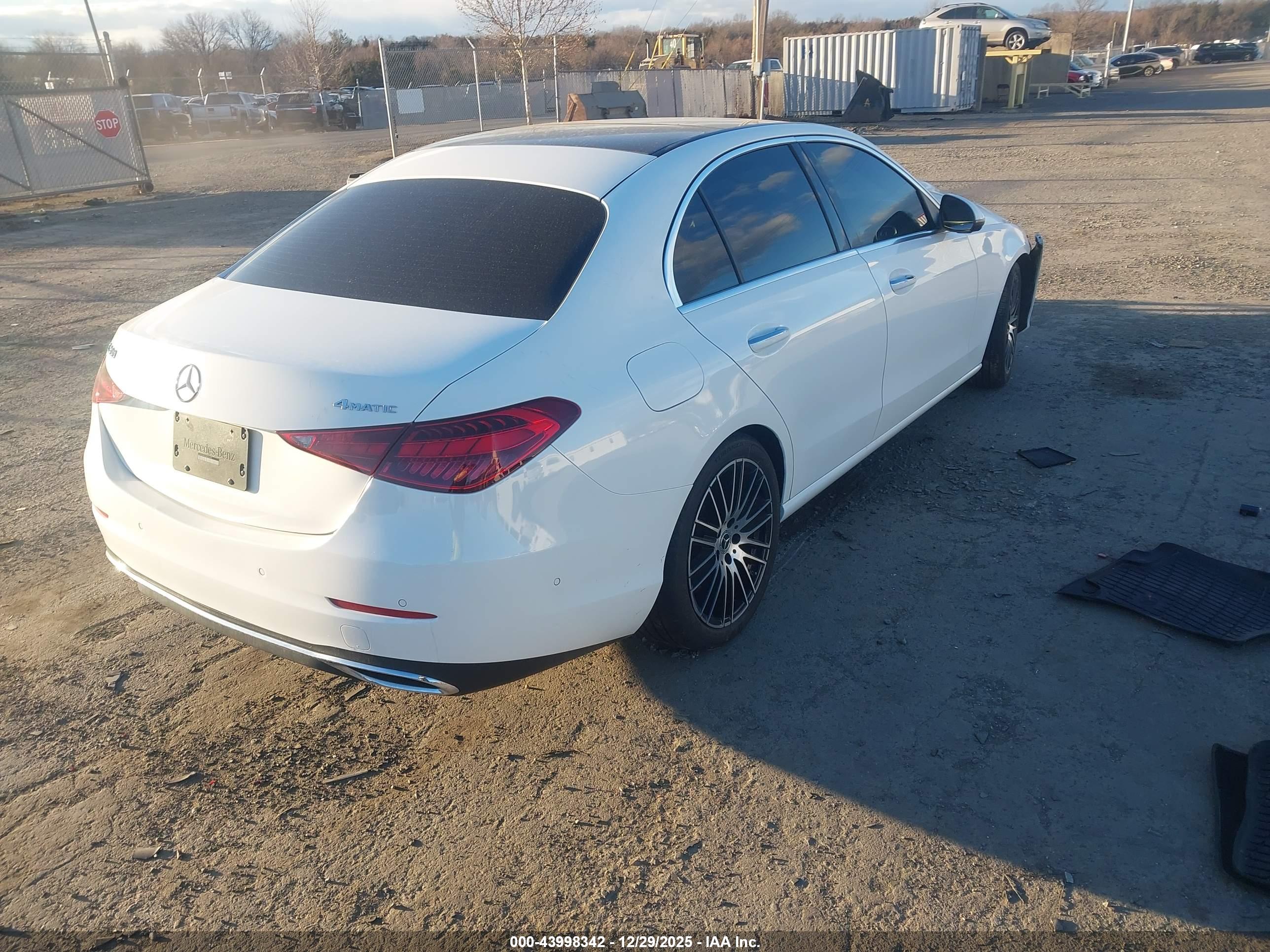 MERCEDES-BENZ C image 4