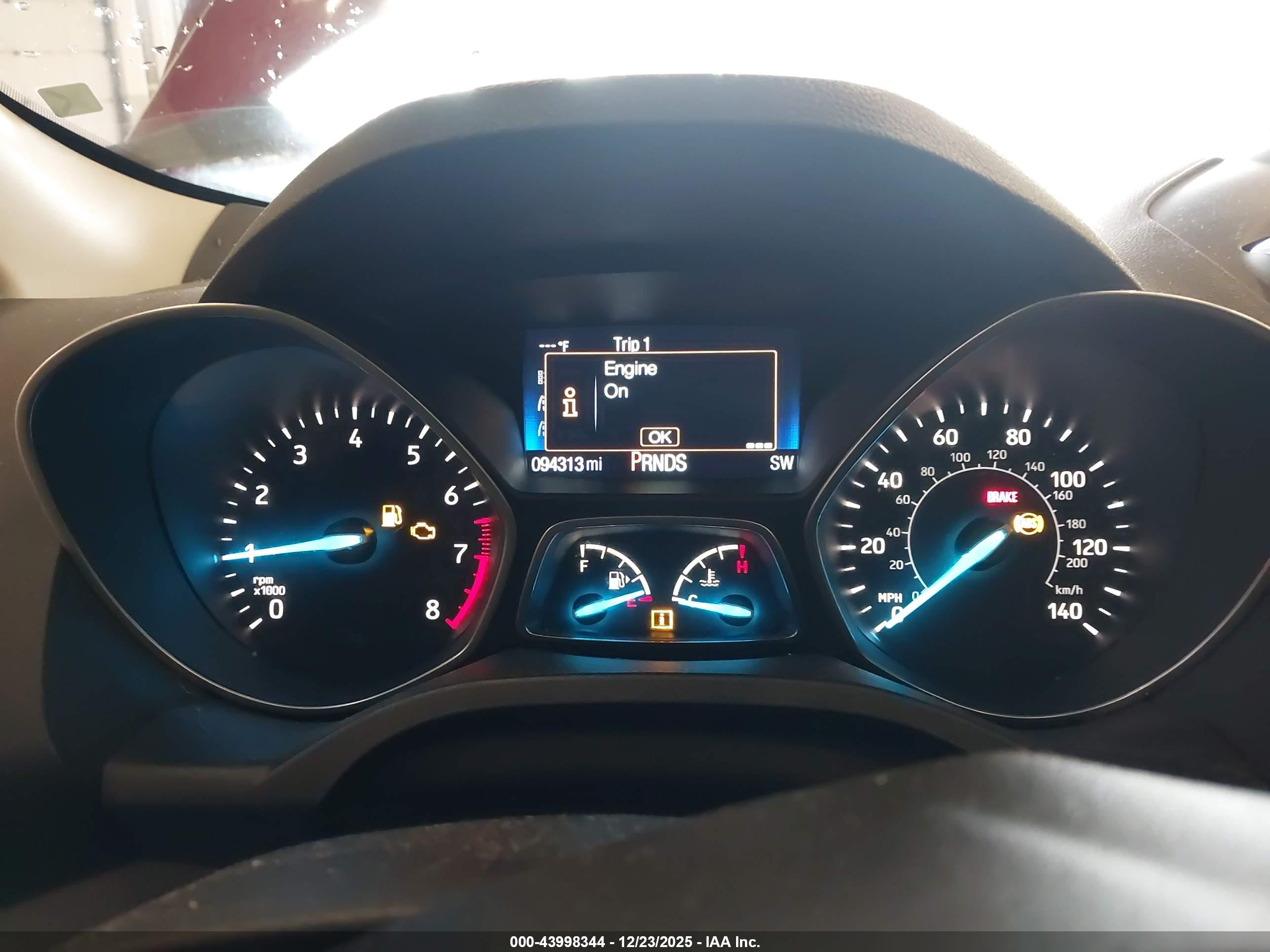 FORD ESCAPE image 7
