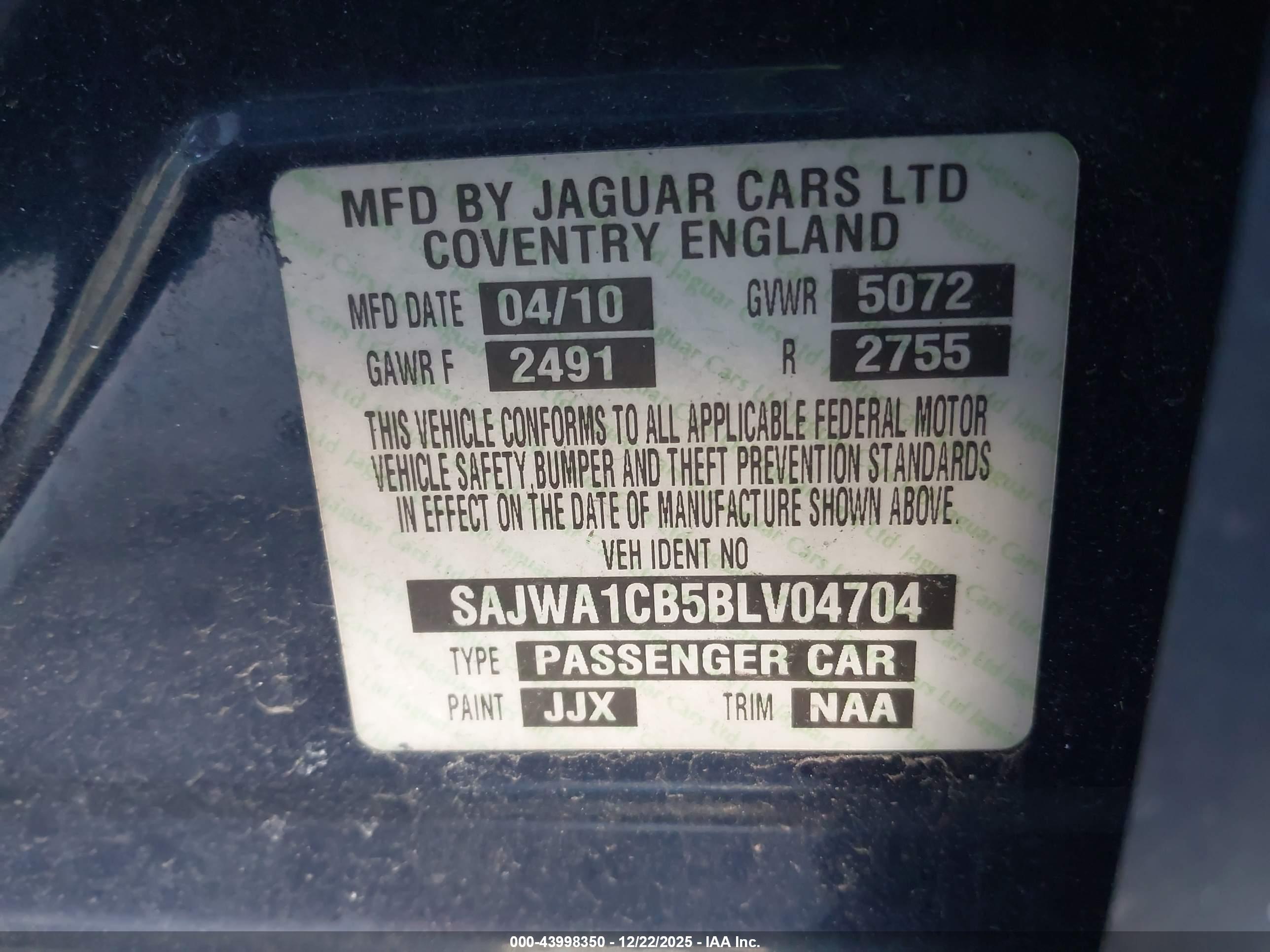 JAGUAR XJ image 9