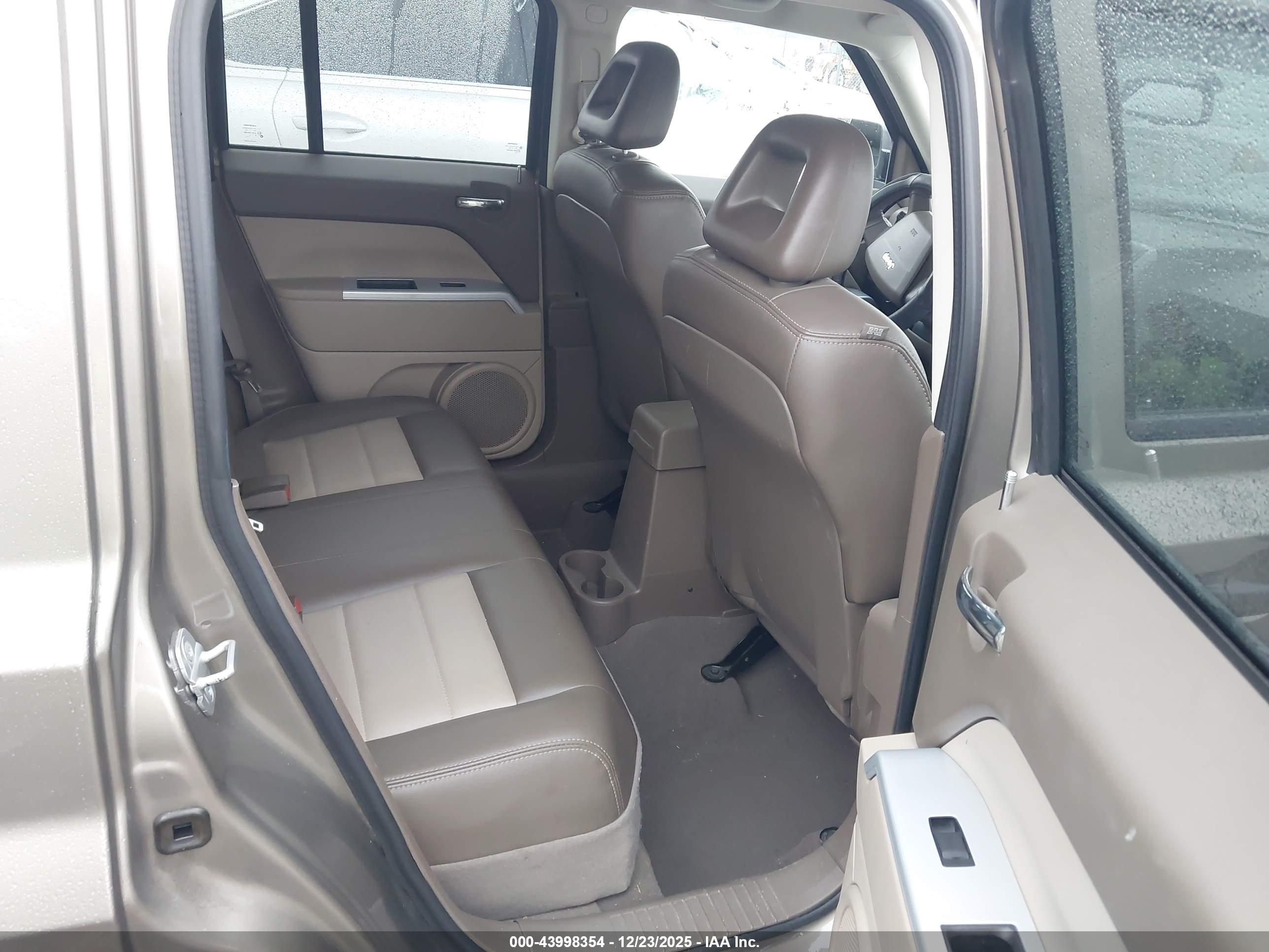JEEP PATRIOT image 8
