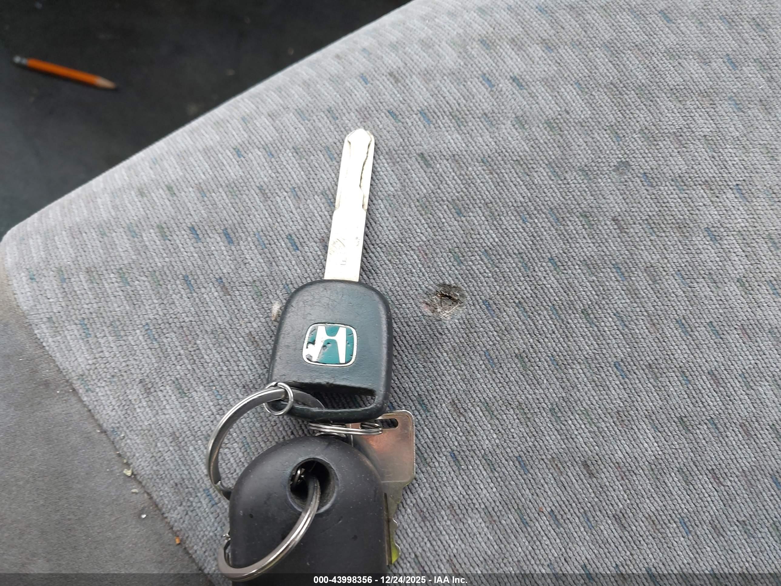 HONDA CIVIC image 11