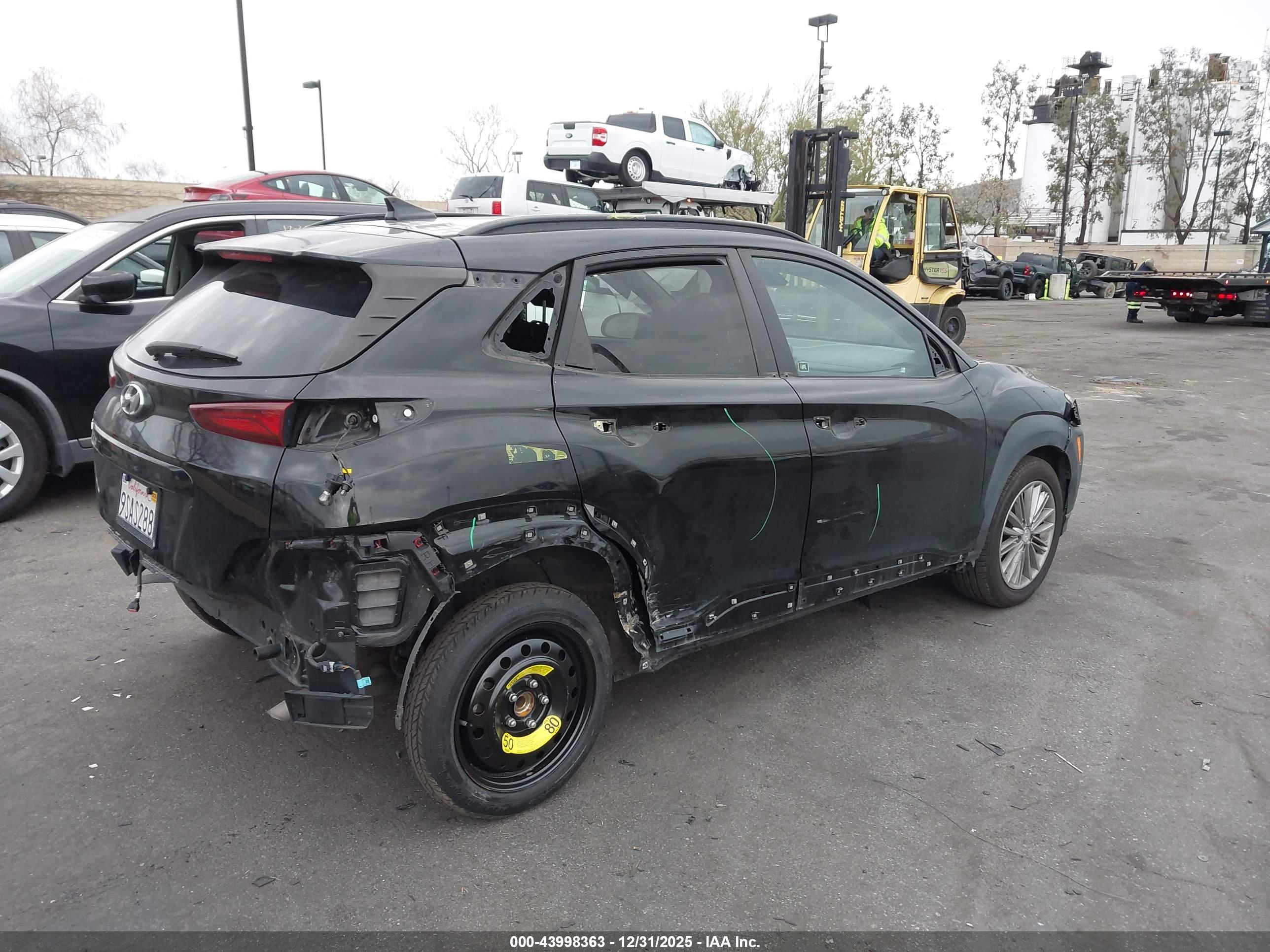 HYUNDAI KONA image 6