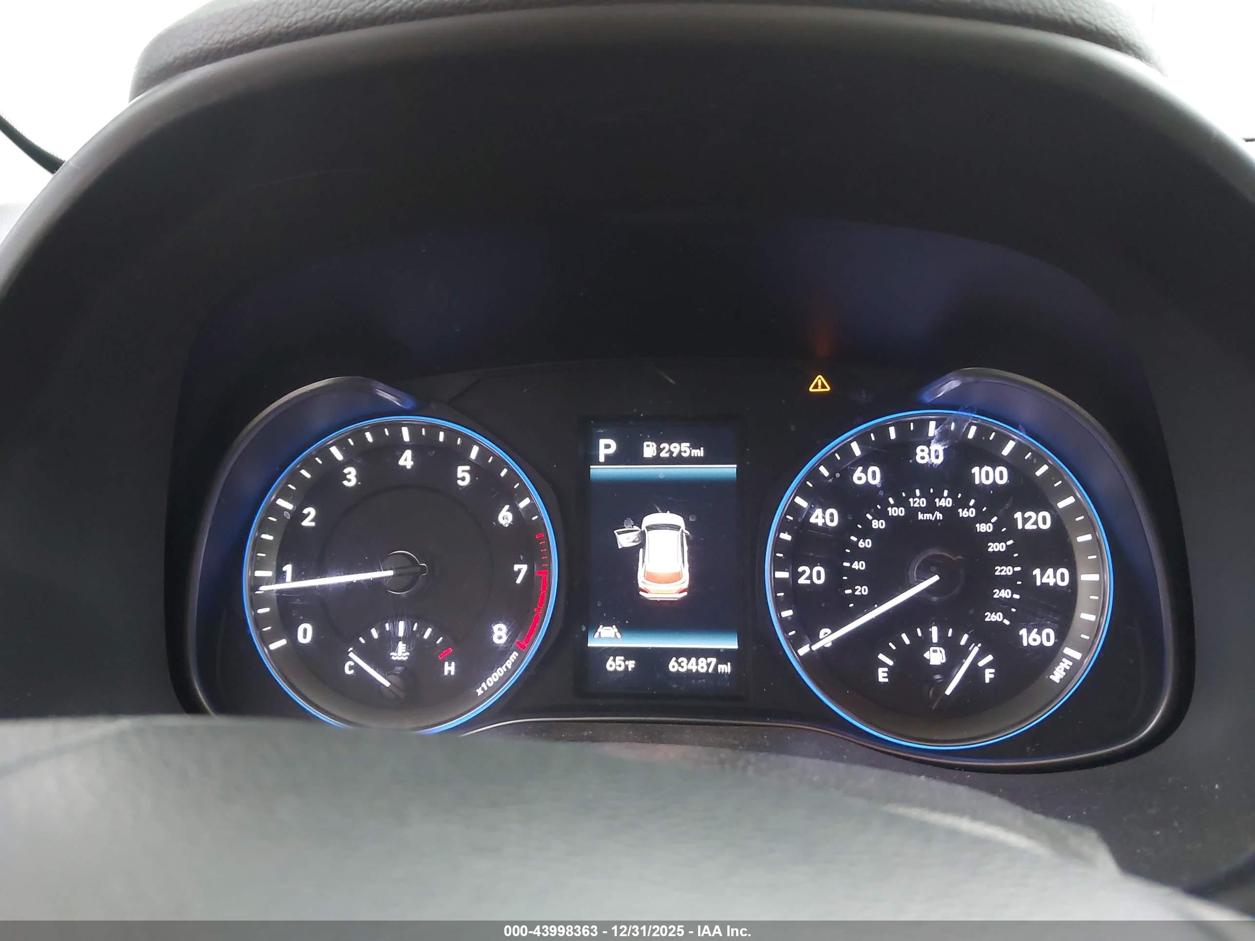 HYUNDAI KONA image 7