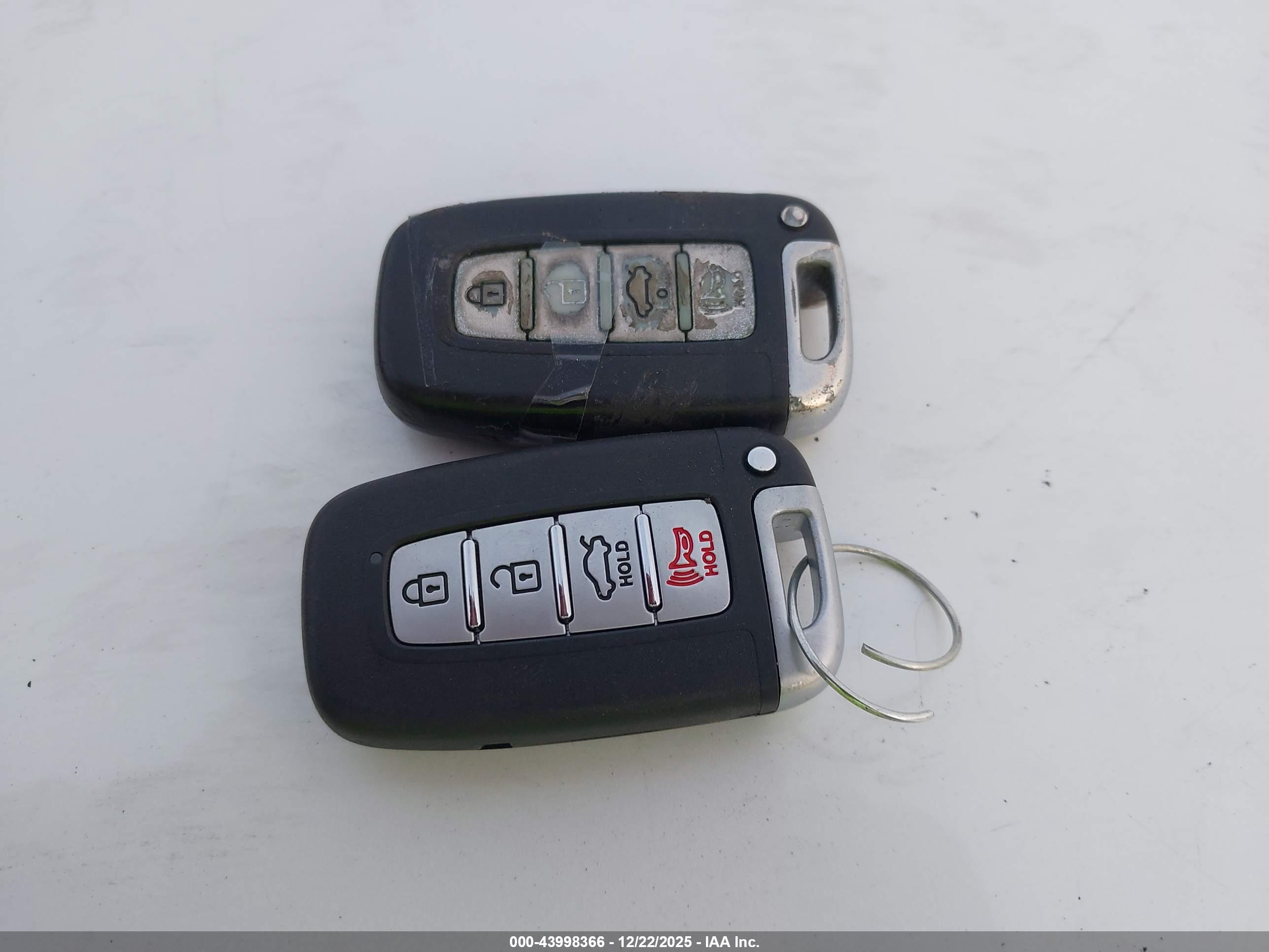 HYUNDAI SONATA image 11