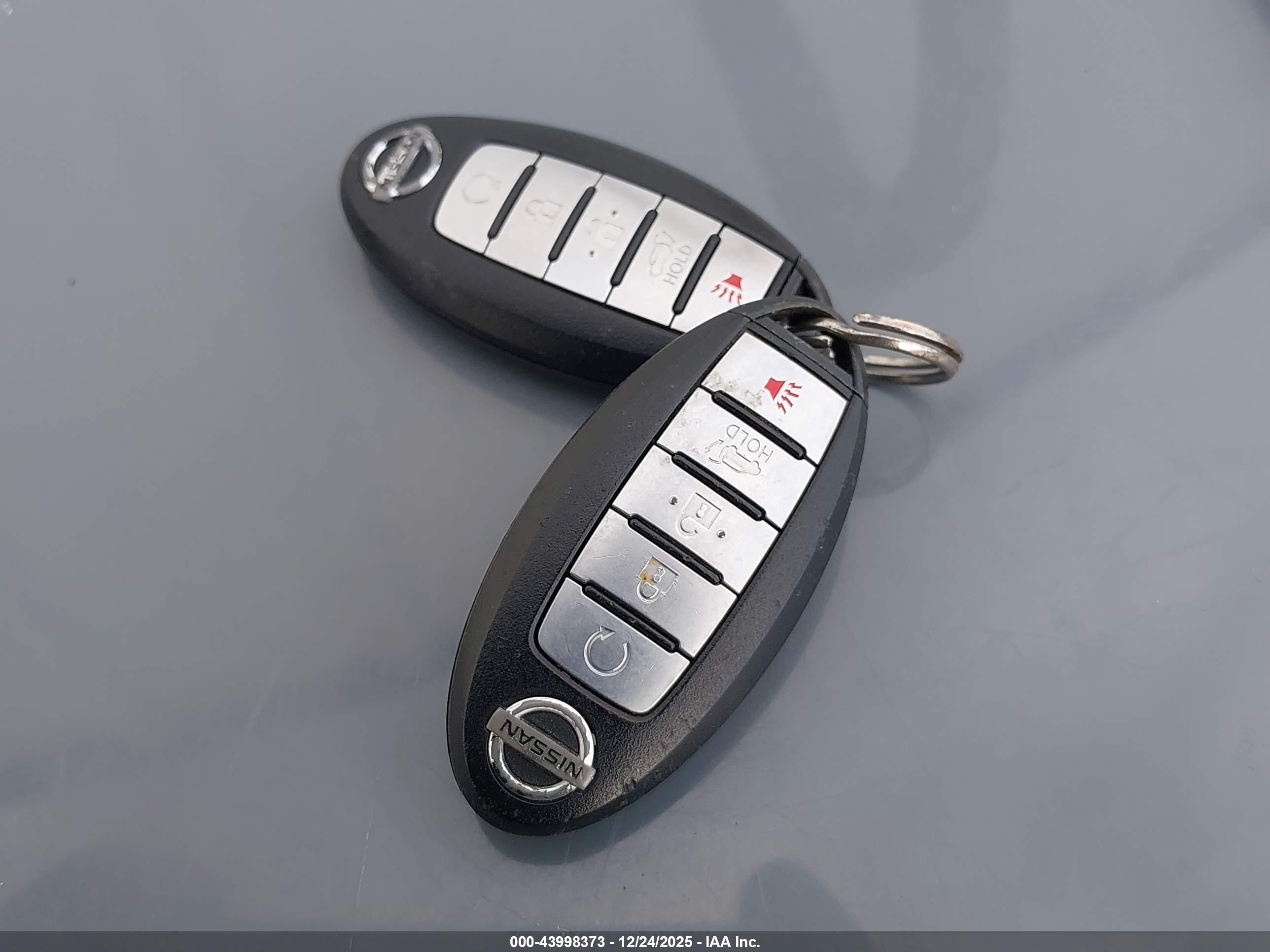 NISSAN ARMADA image 11