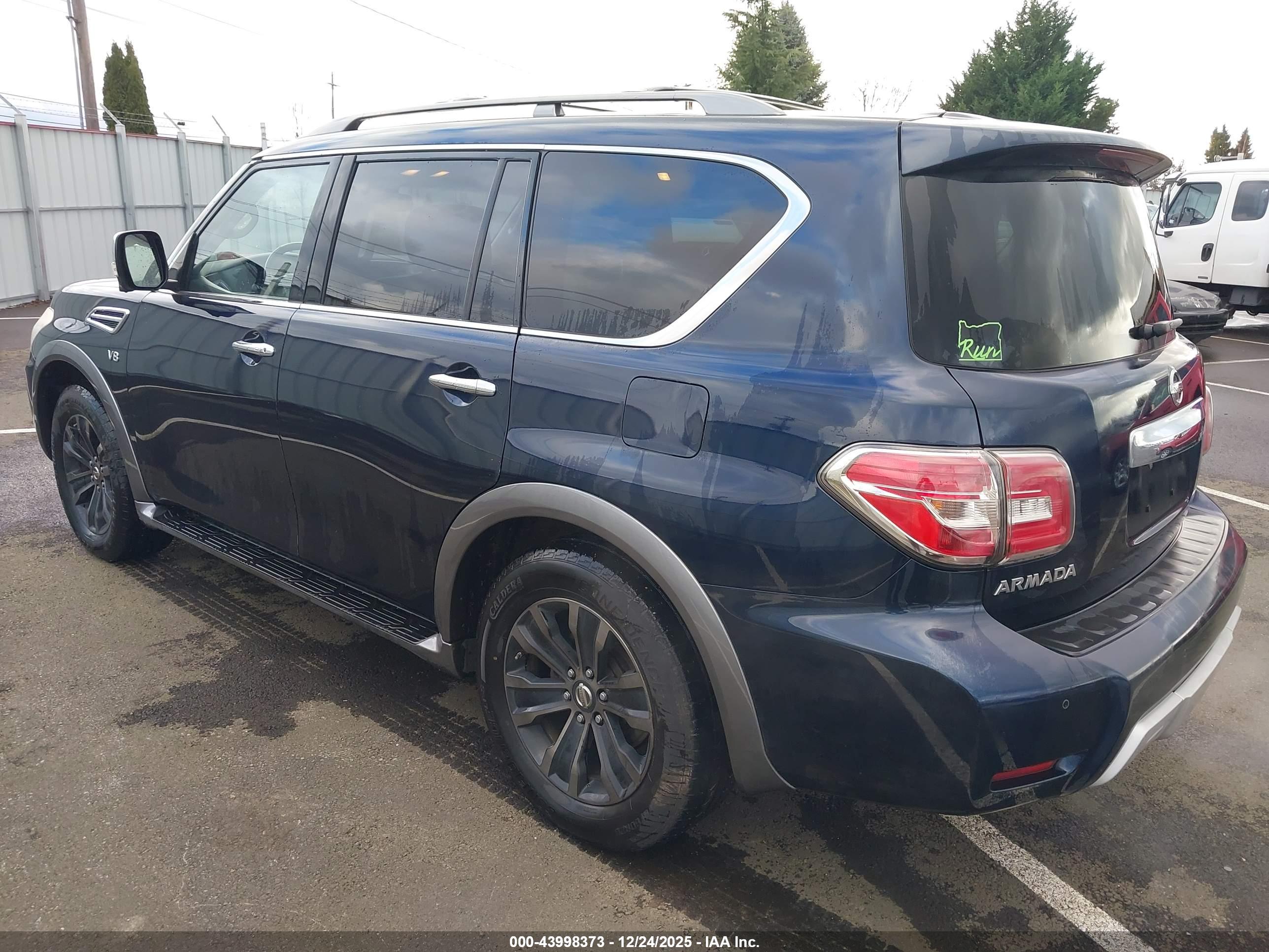 NISSAN ARMADA image 3