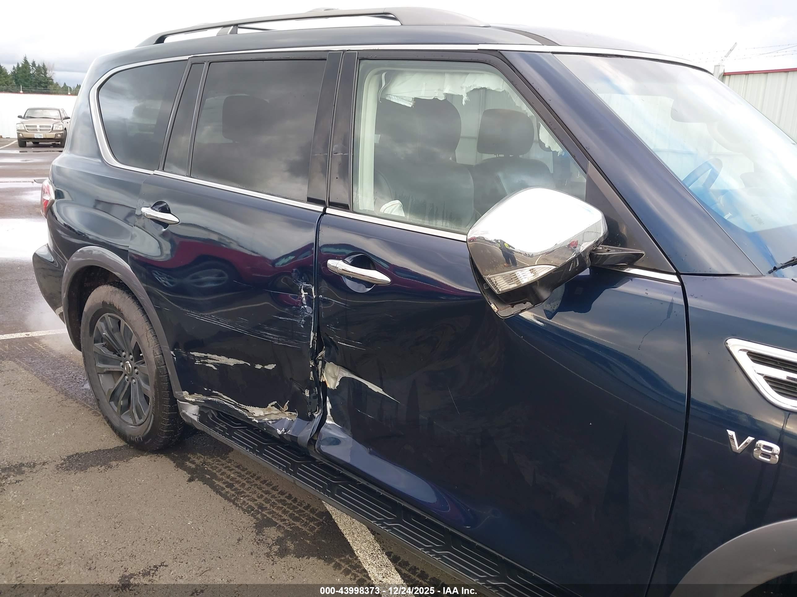 NISSAN ARMADA image 6