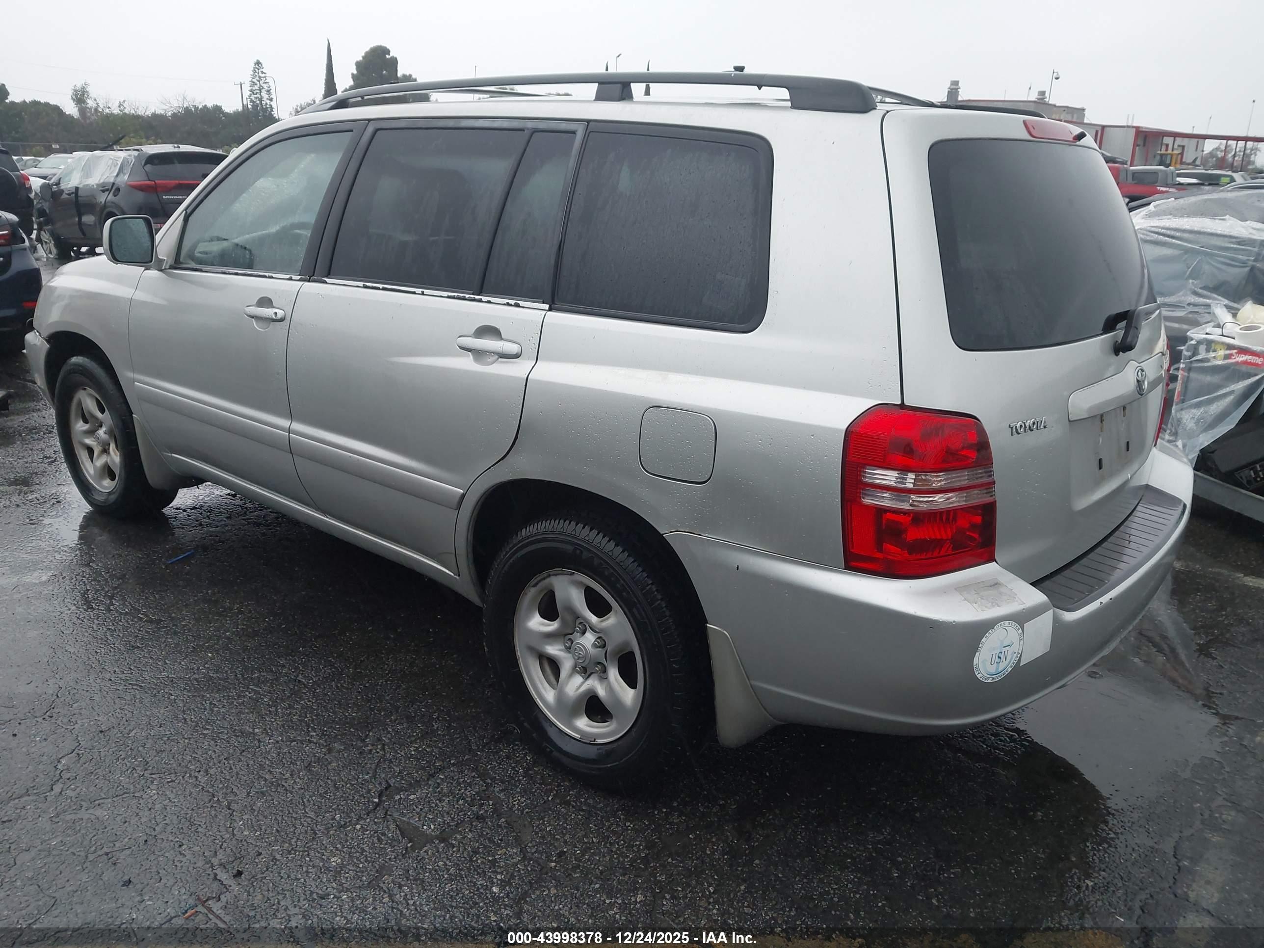 TOYOTA HIGHLANDER image 3