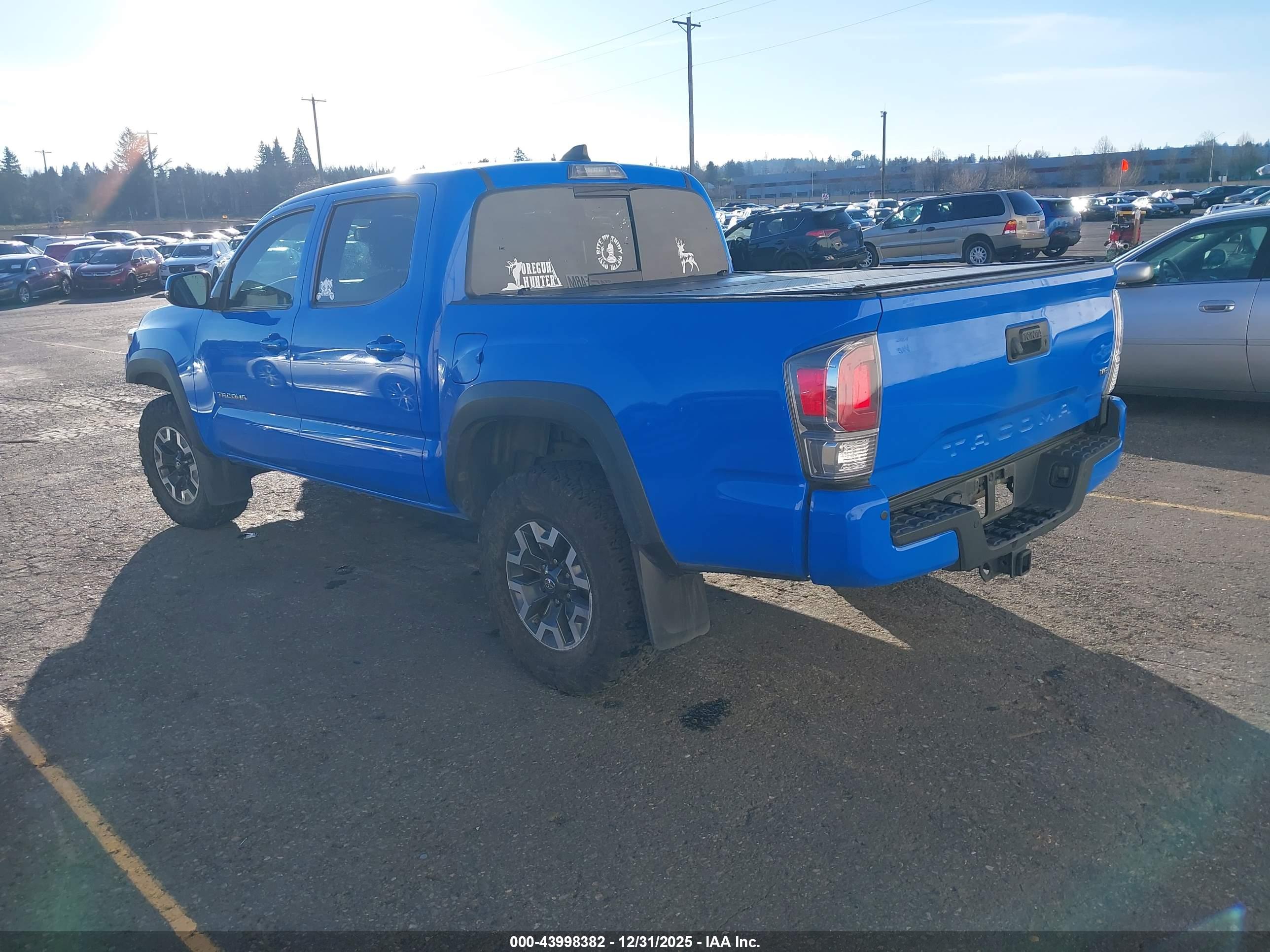 TOYOTA TACOMA image 3