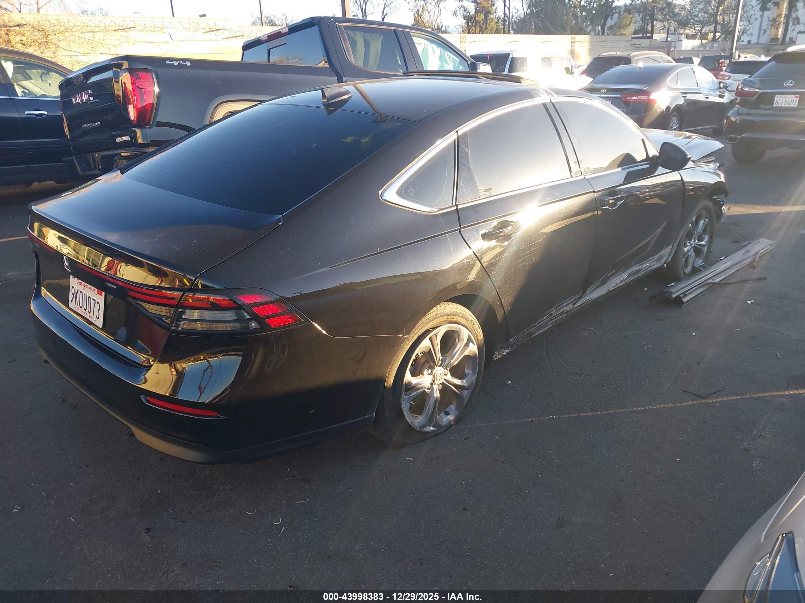 HONDA ACCORD image 4
