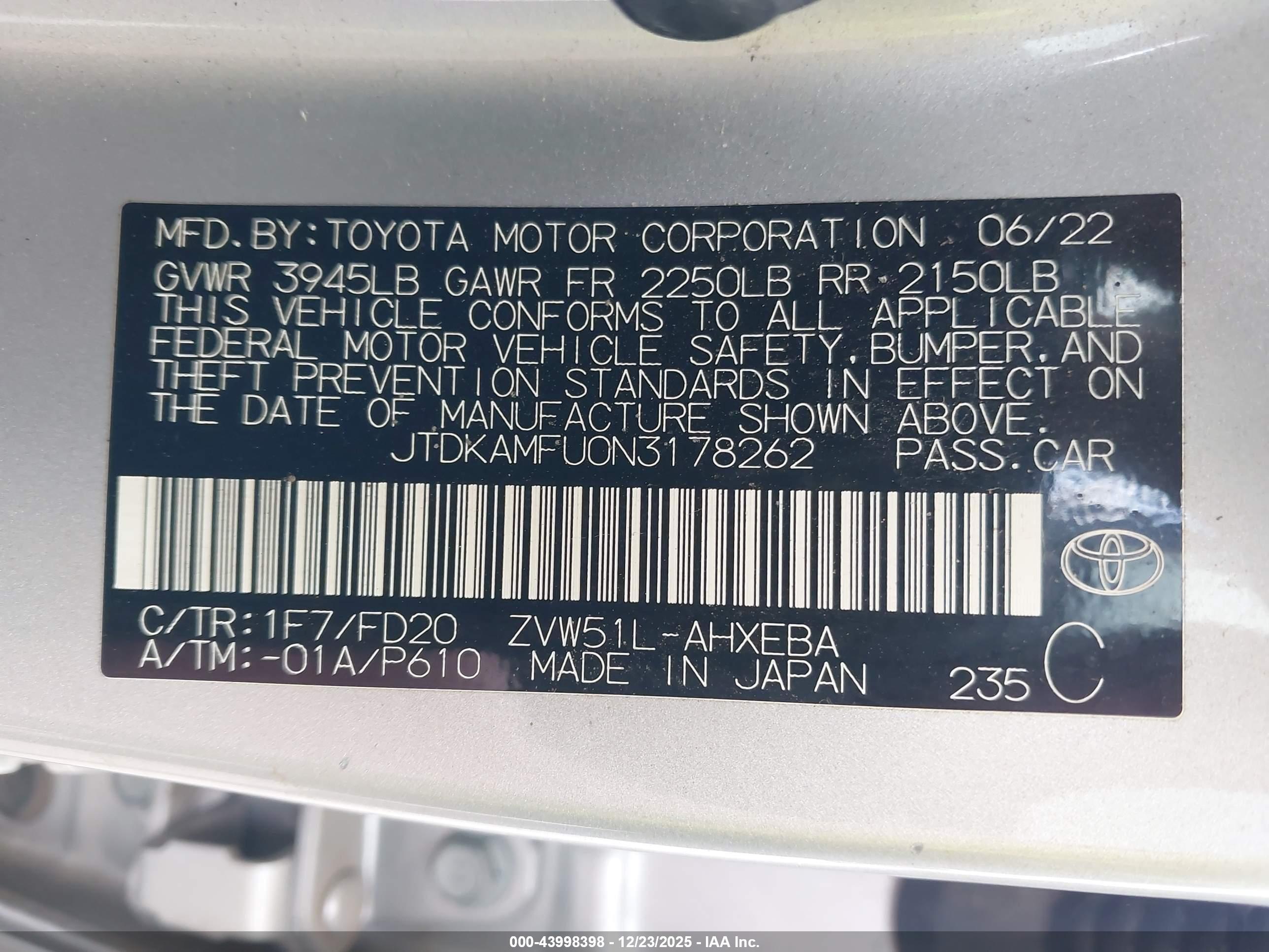 TOYOTA PRIUS image 9