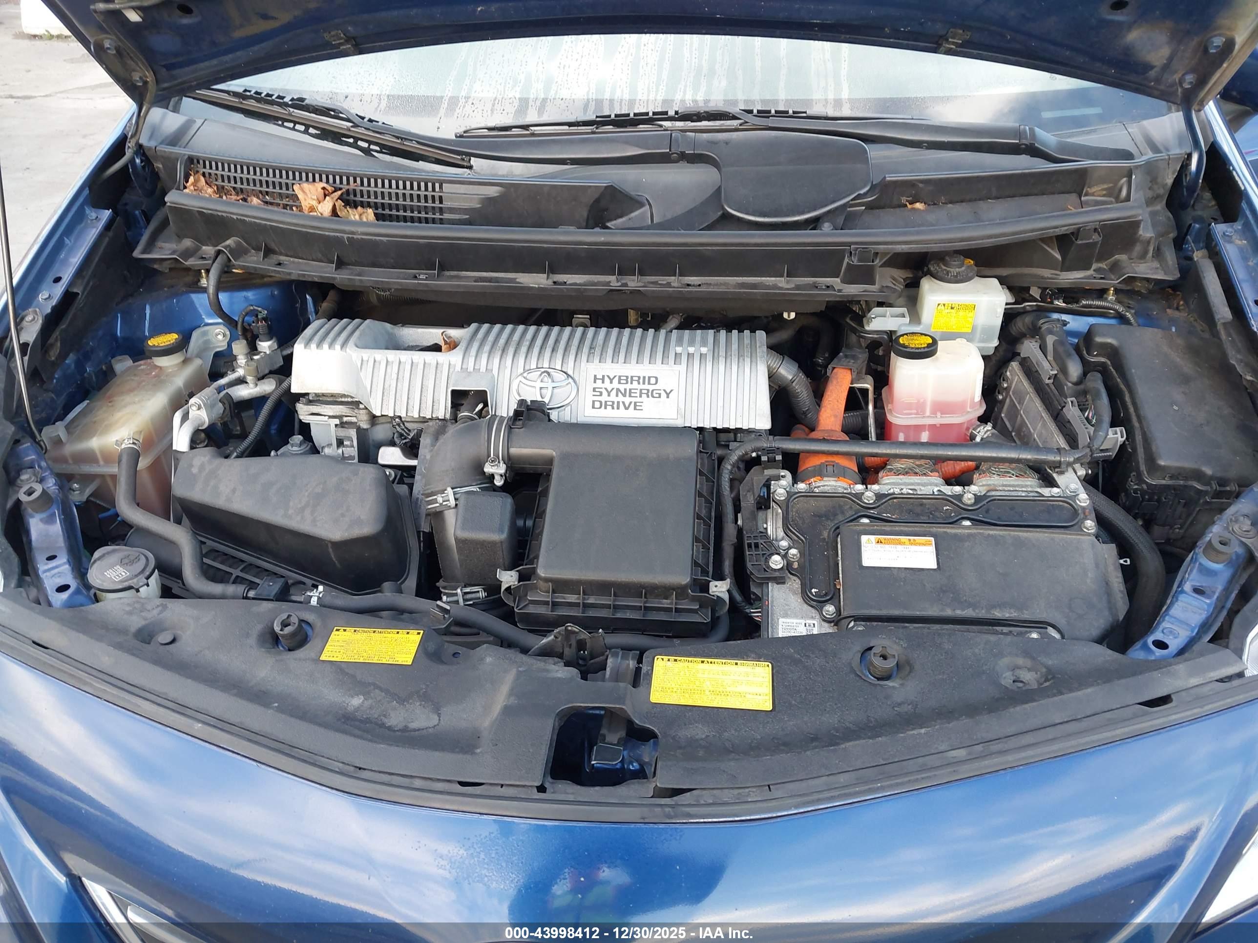TOYOTA PRIUS image 10