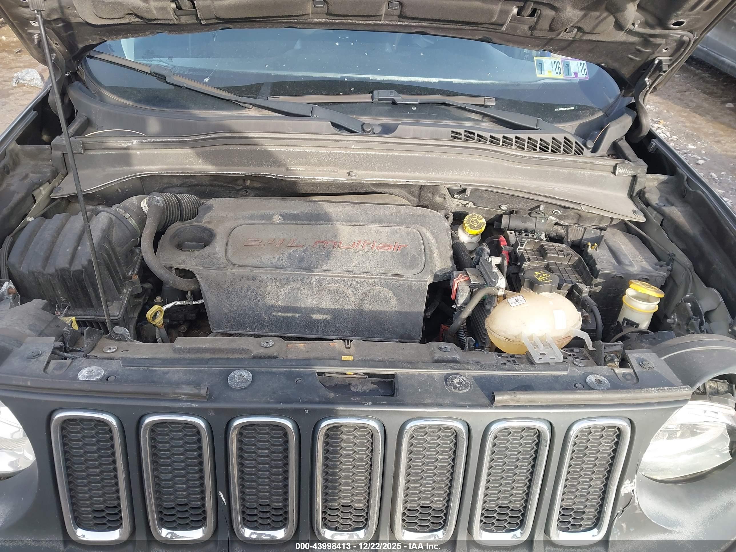 JEEP RENEGADE image 10