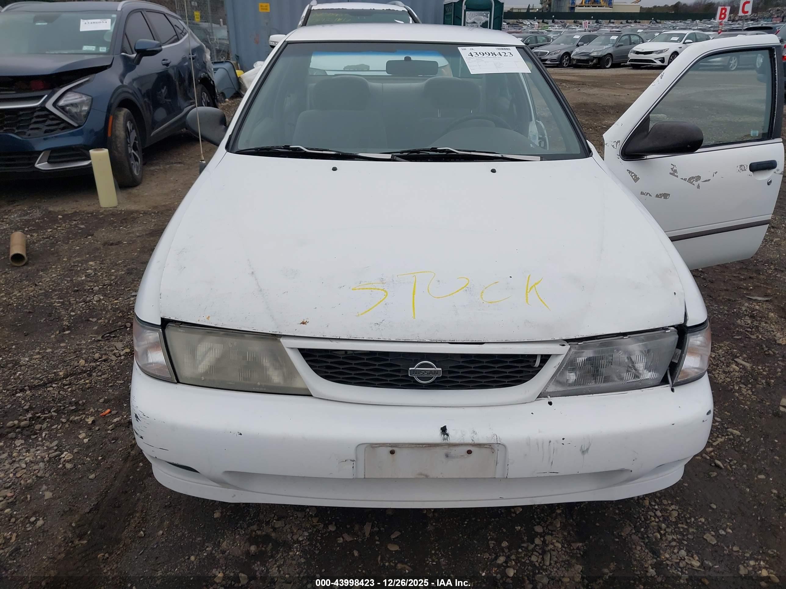 NISSAN SENTRA image 10