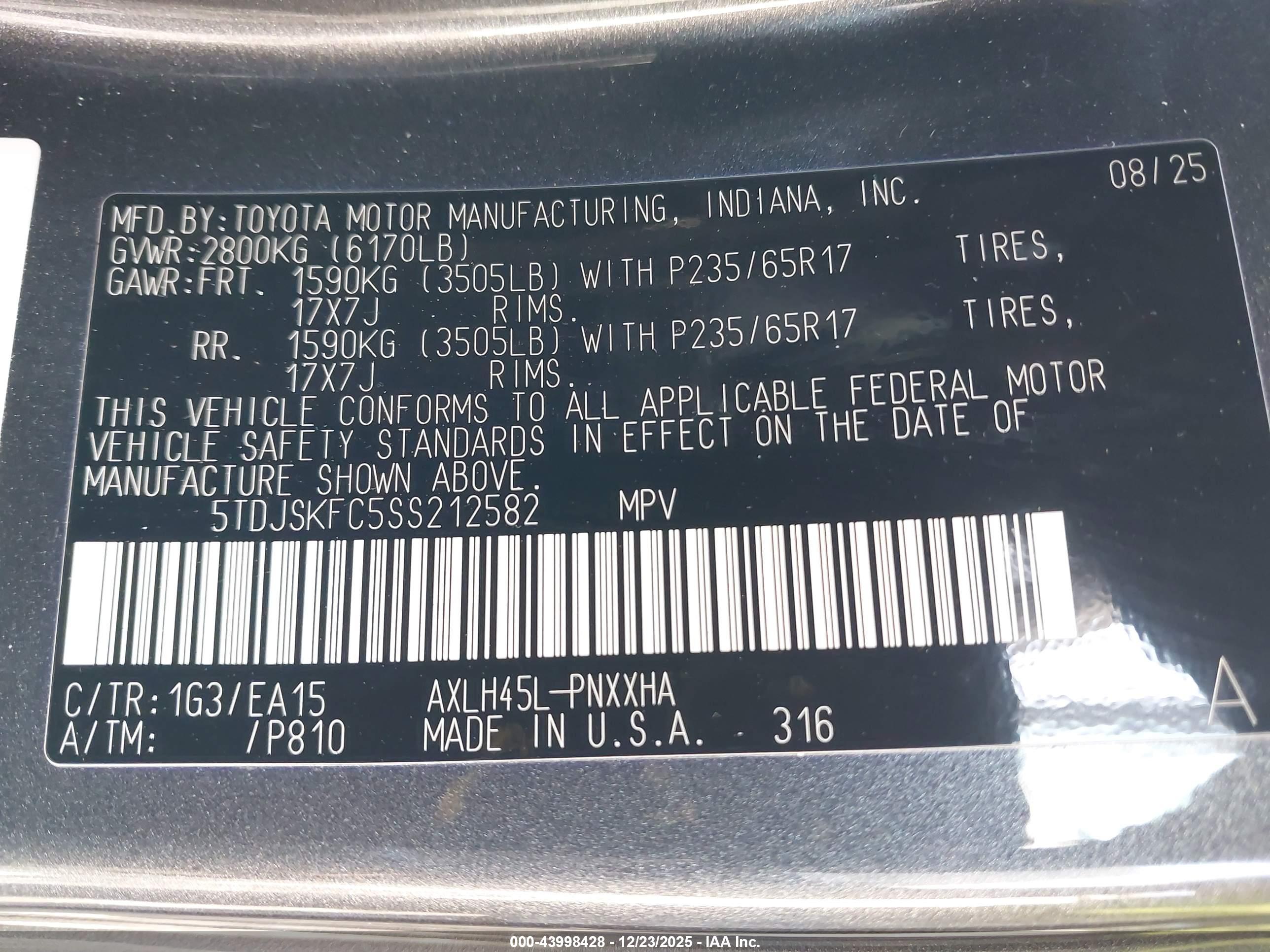 TOYOTA SIENNA image 9