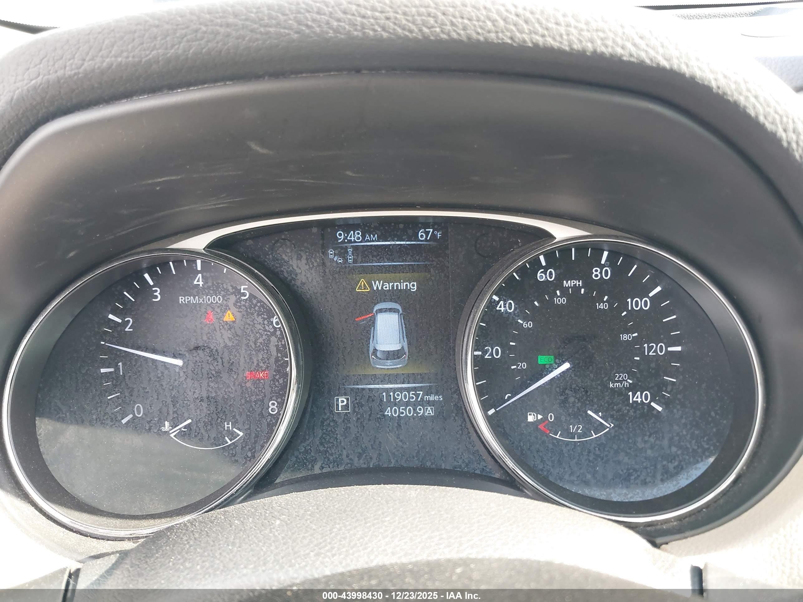 NISSAN ROGUE image 7