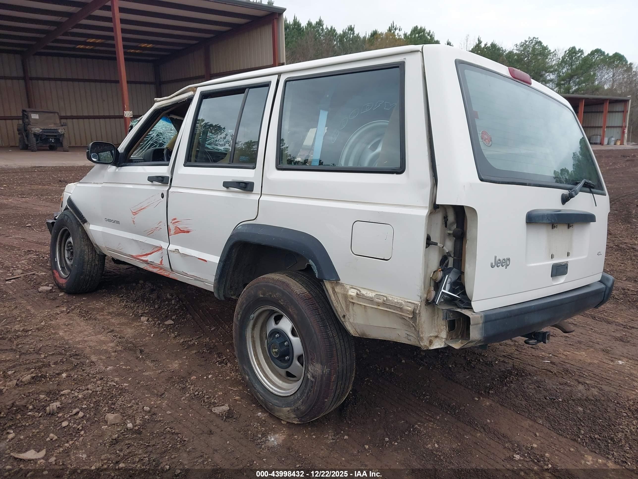 JEEP CHEROKEE image 3