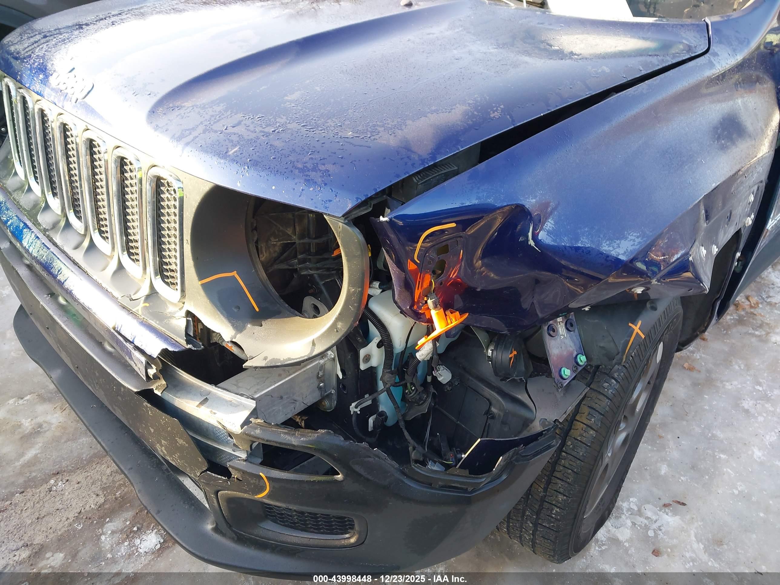 JEEP RENEGADE image 6