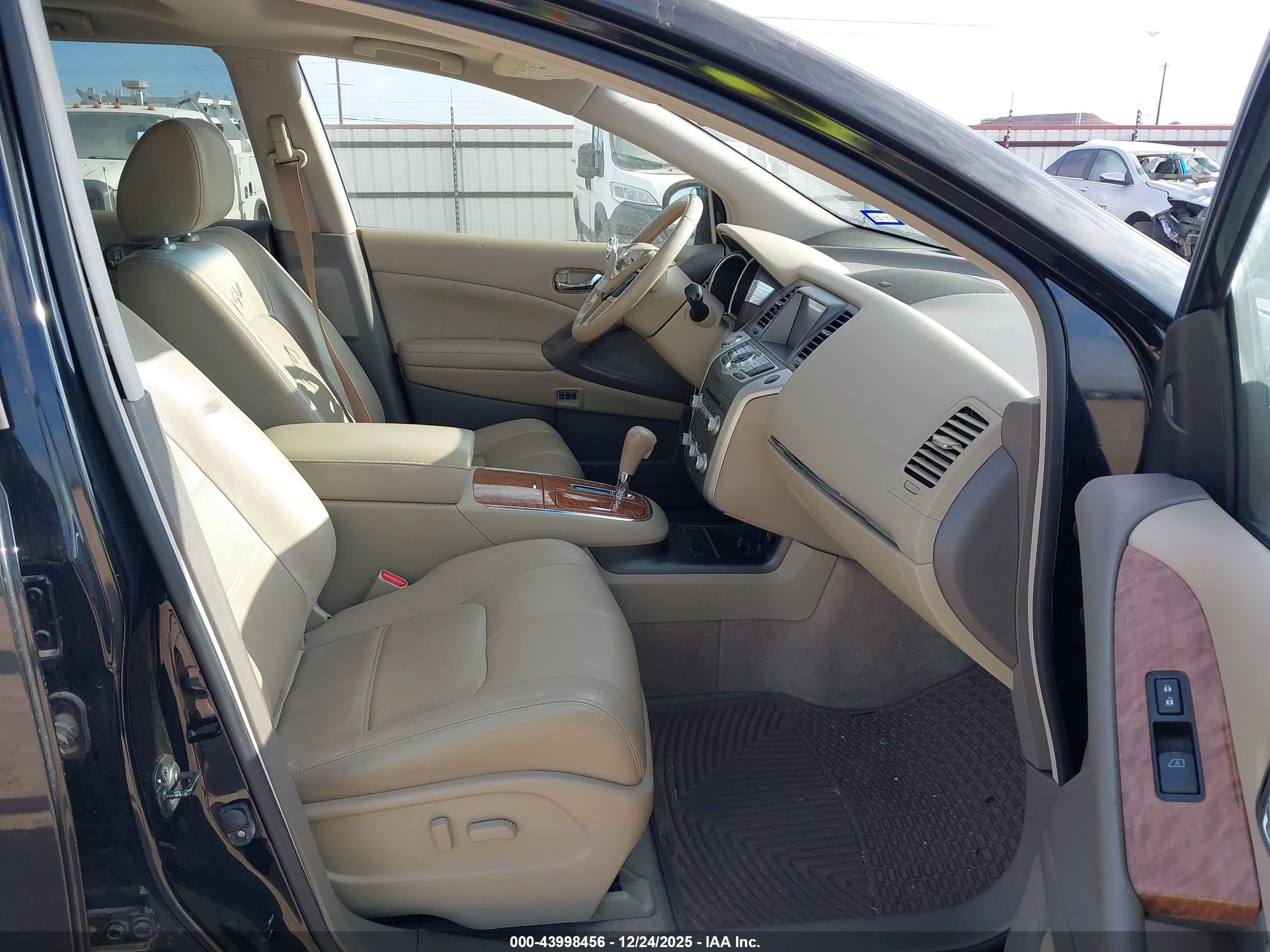 NISSAN MURANO image 5