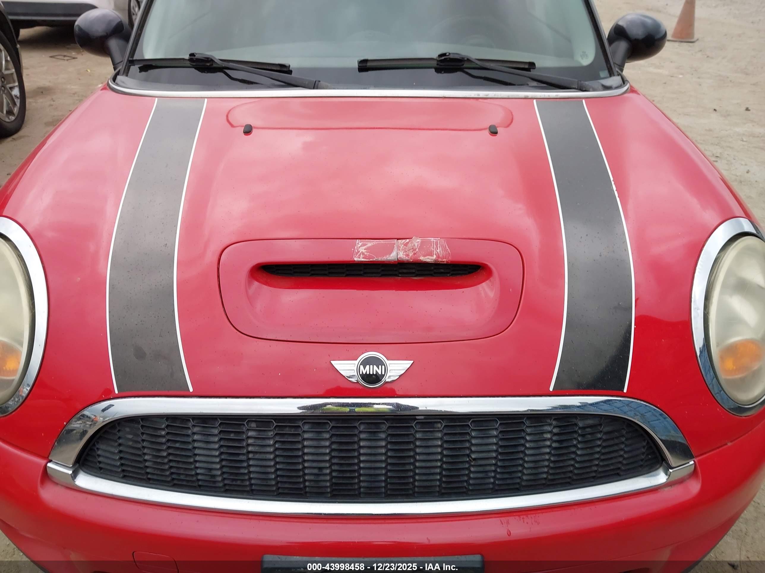 MINI COOPER image 6