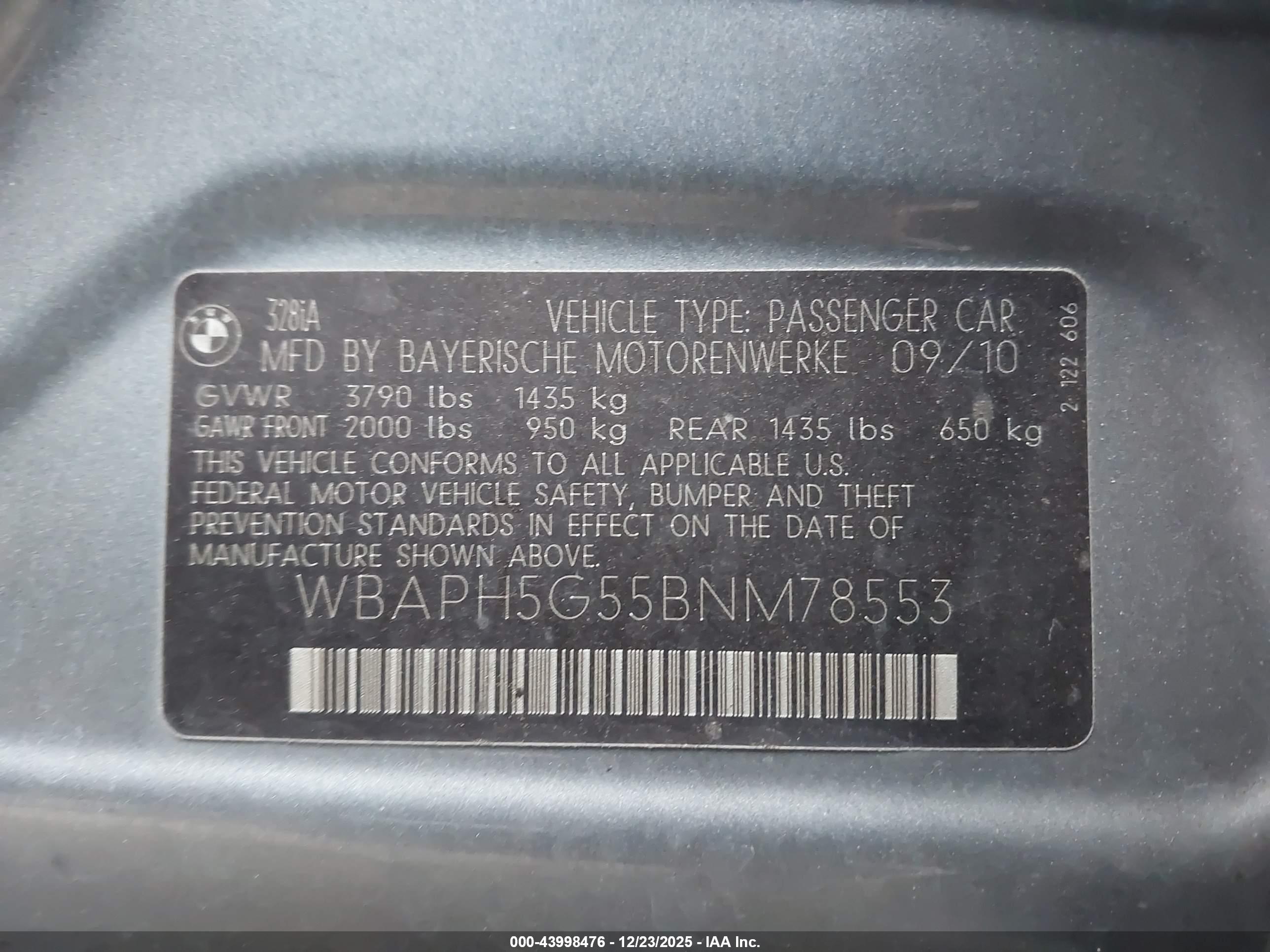 BMW 328I image 9