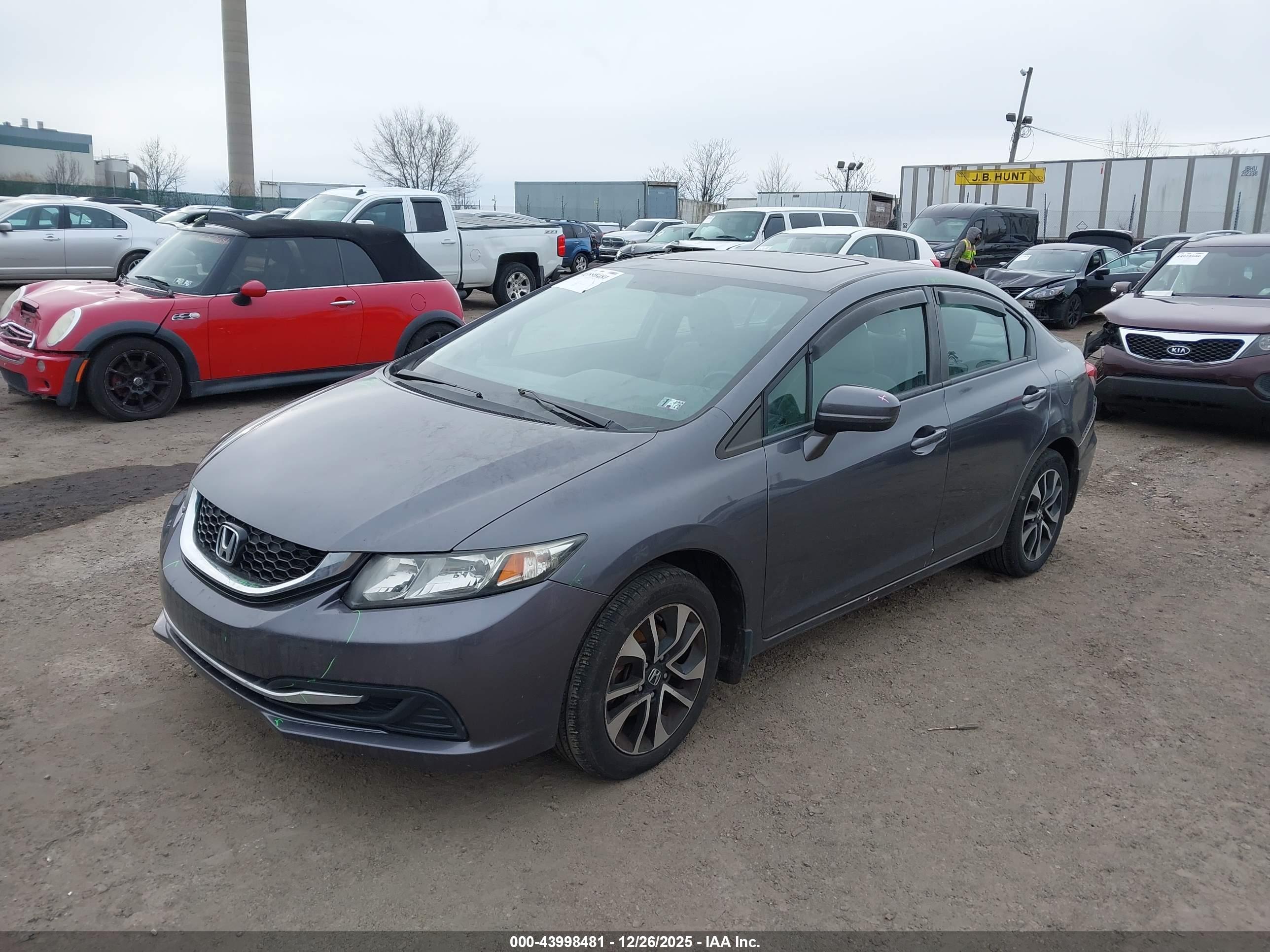 HONDA CIVIC image 2