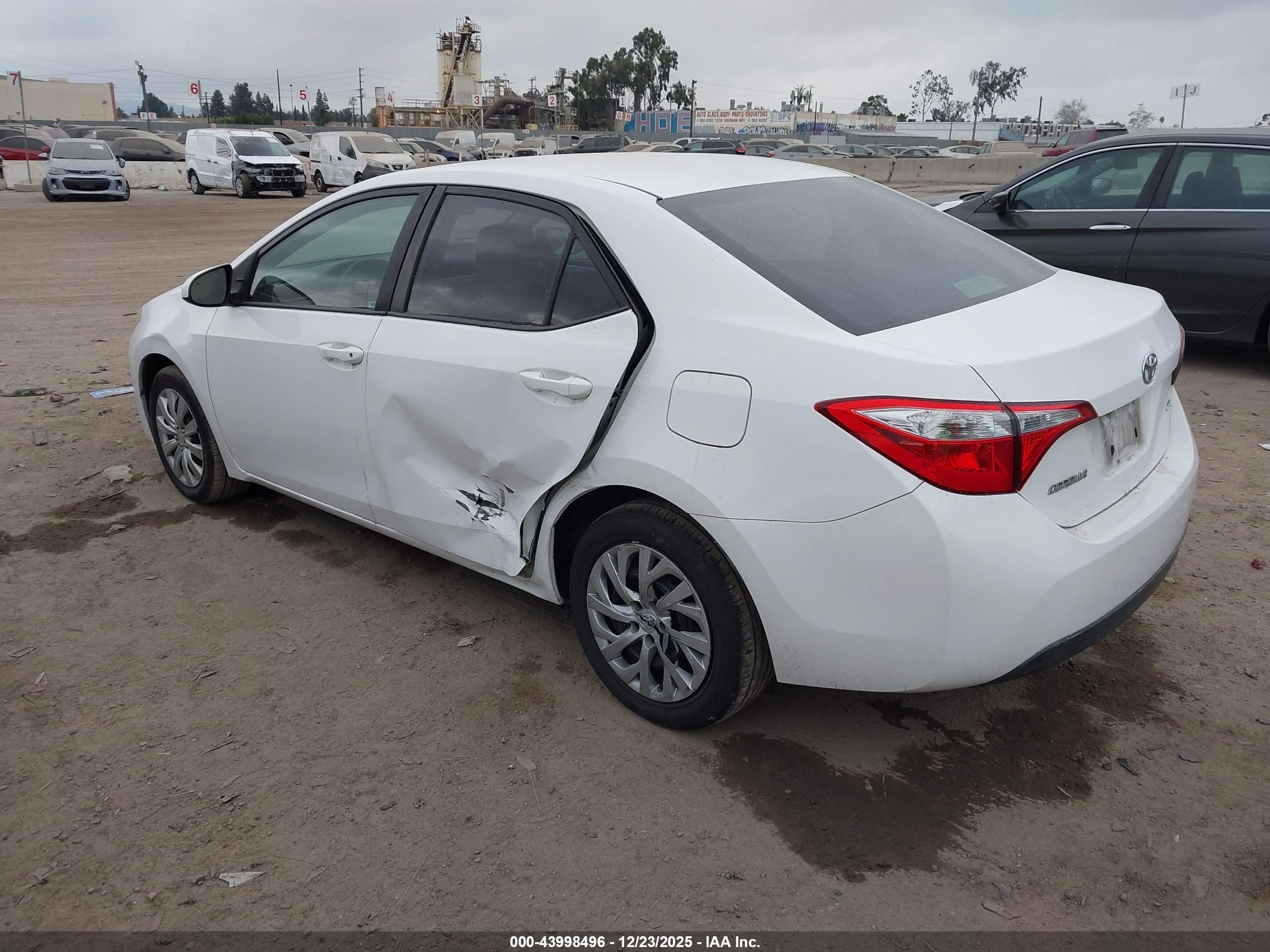TOYOTA COROLLA image 3