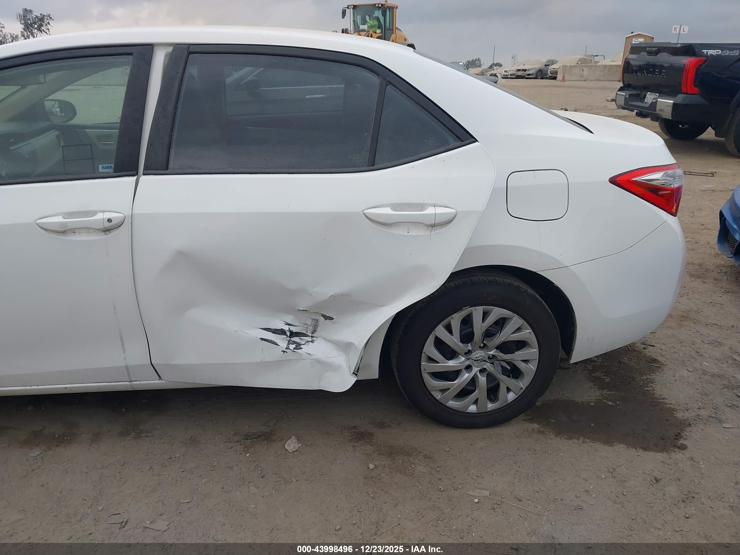 TOYOTA COROLLA image 6