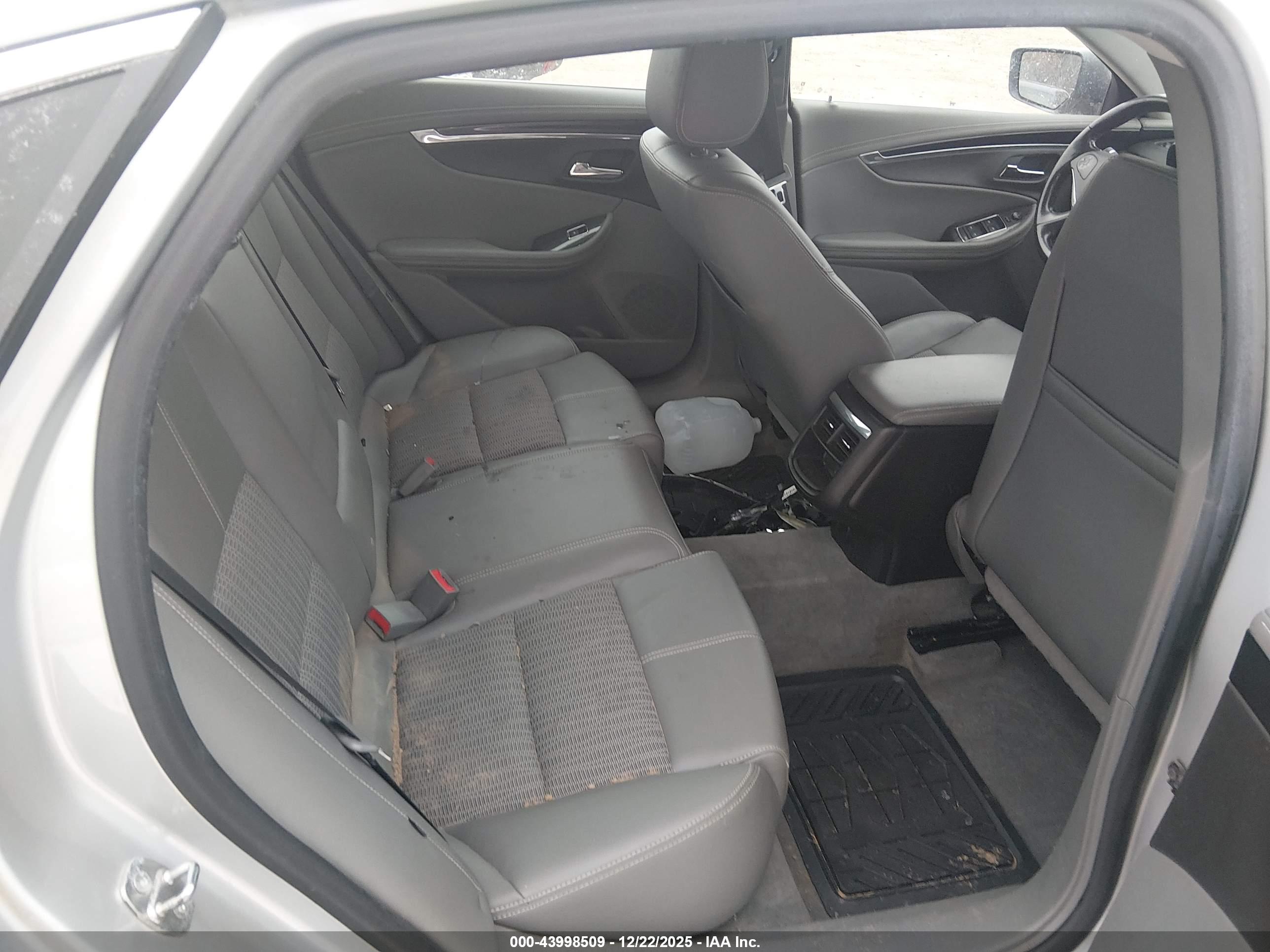CHEVROLET IMPALA image 8