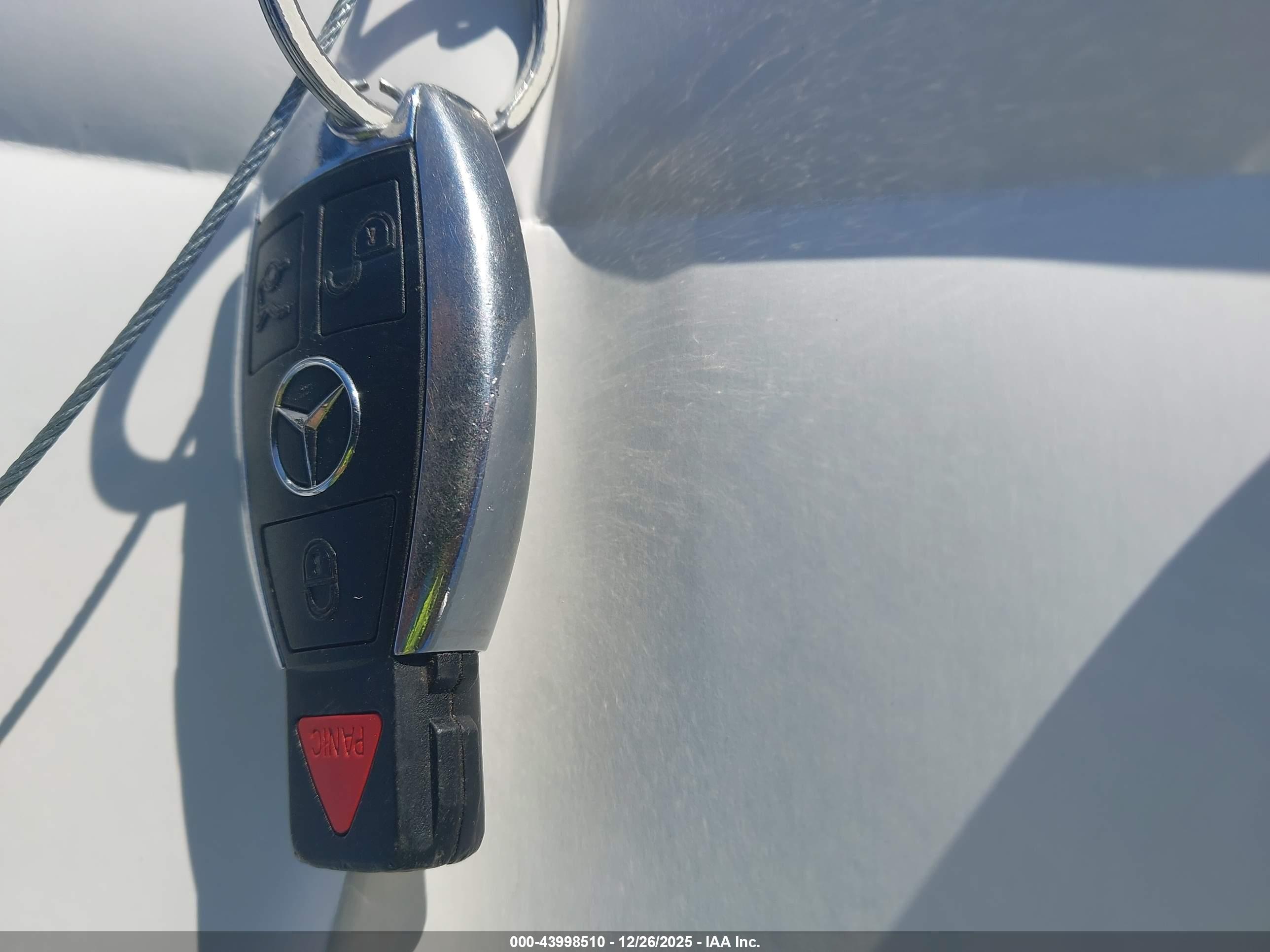 MERCEDES-BENZ CLS image 11