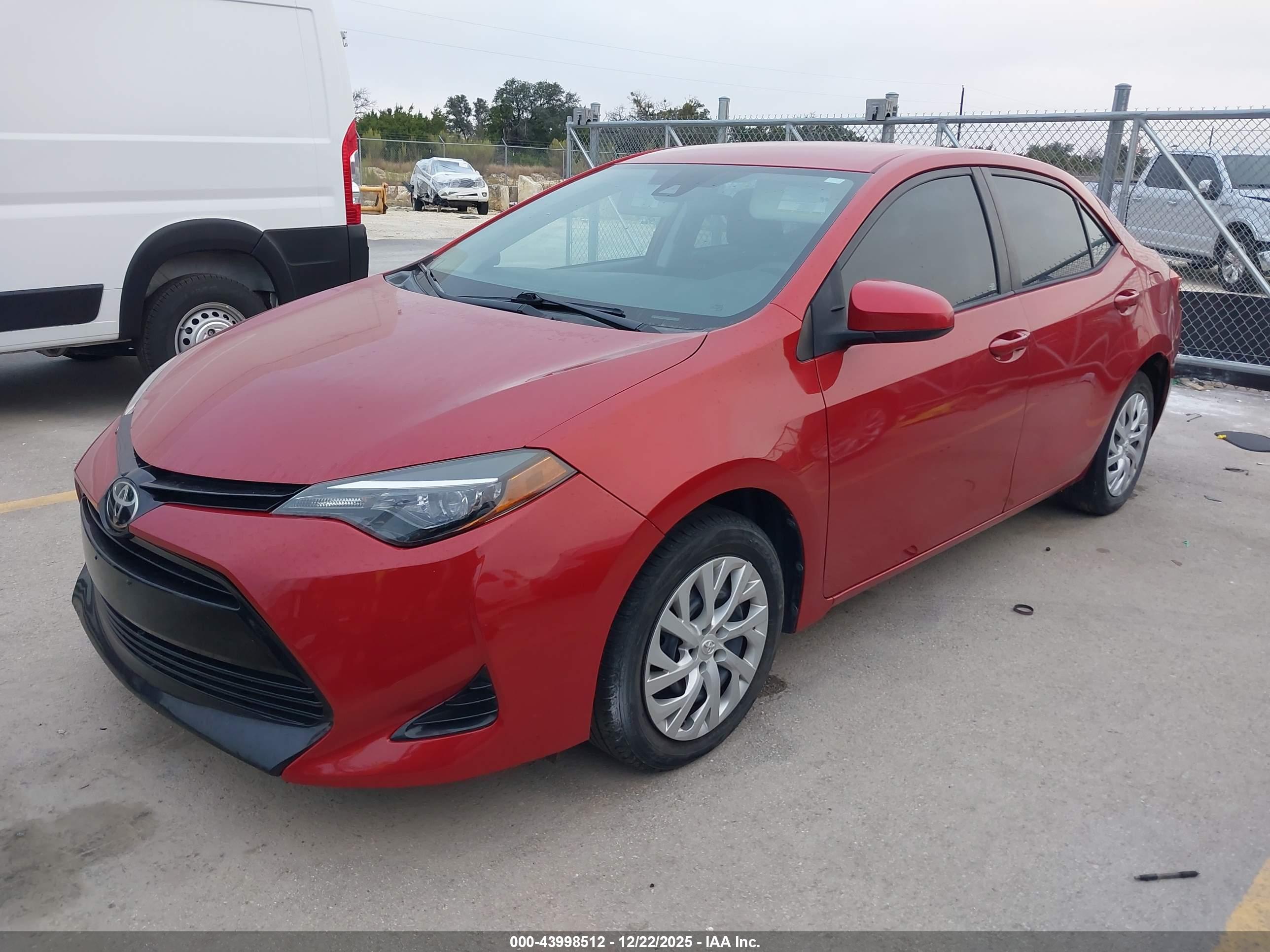 TOYOTA COROLLA image 2