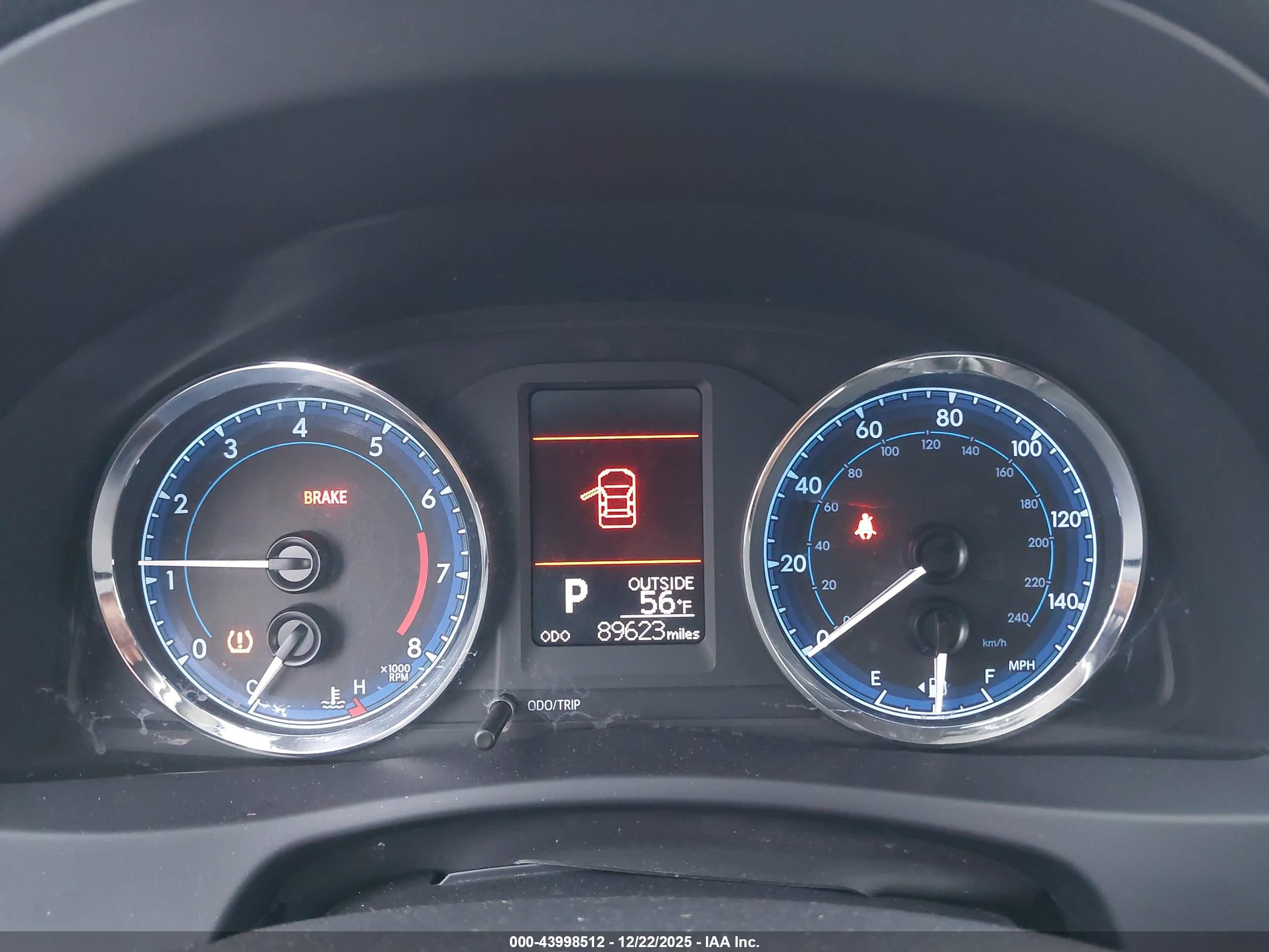 TOYOTA COROLLA image 7