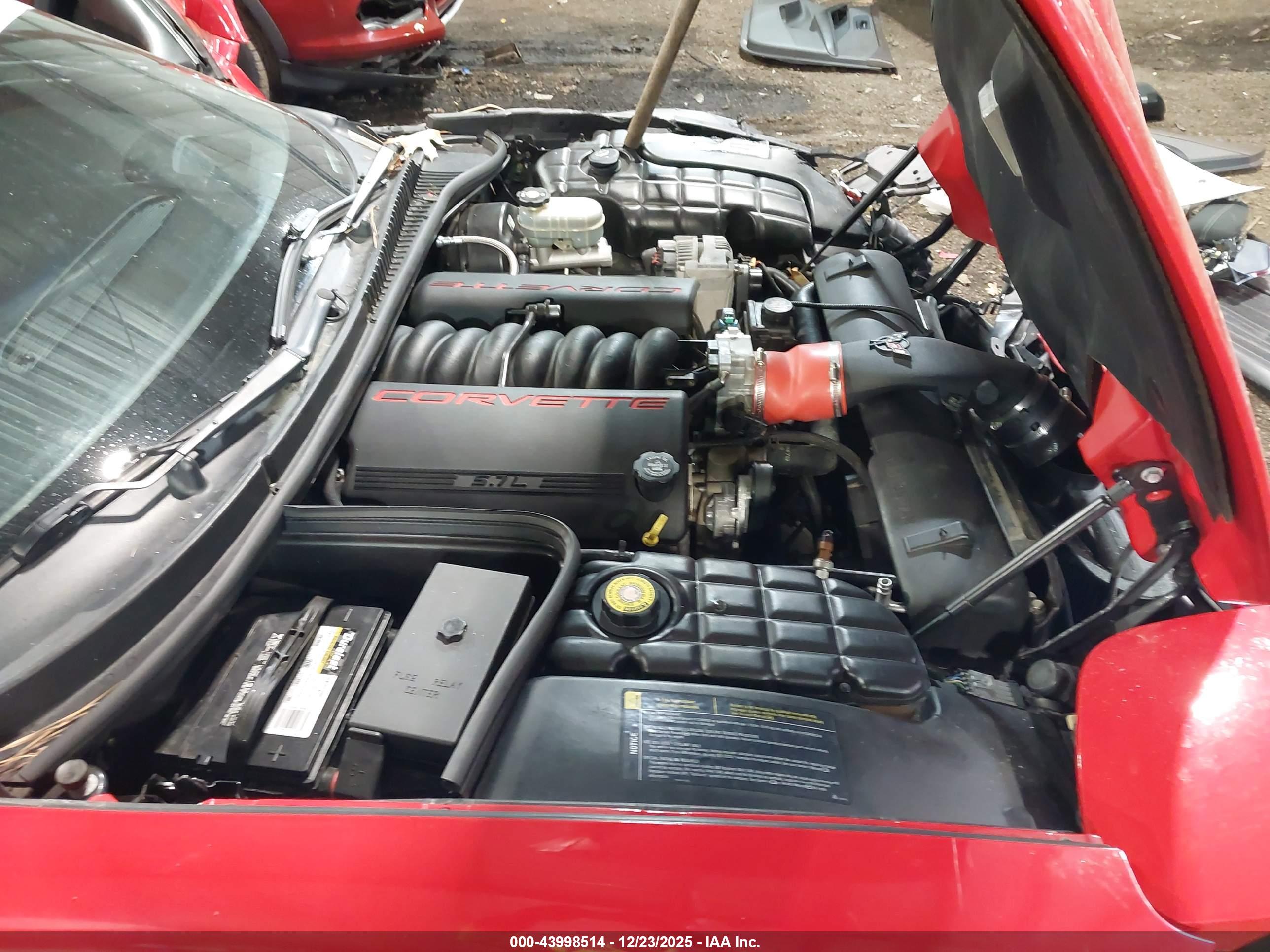 CHEVROLET CORVETTE image 10