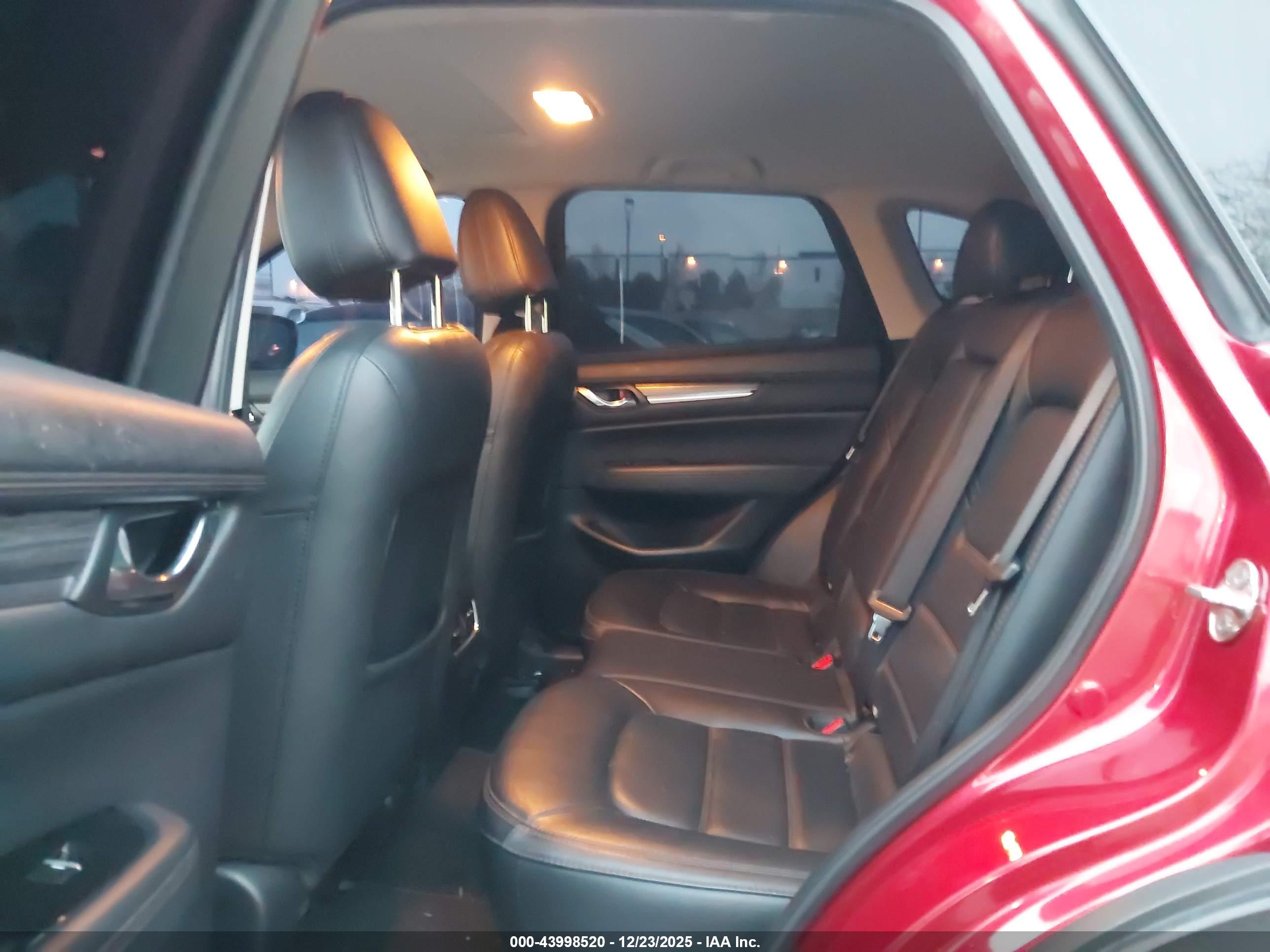 MAZDA CX-5 image 8