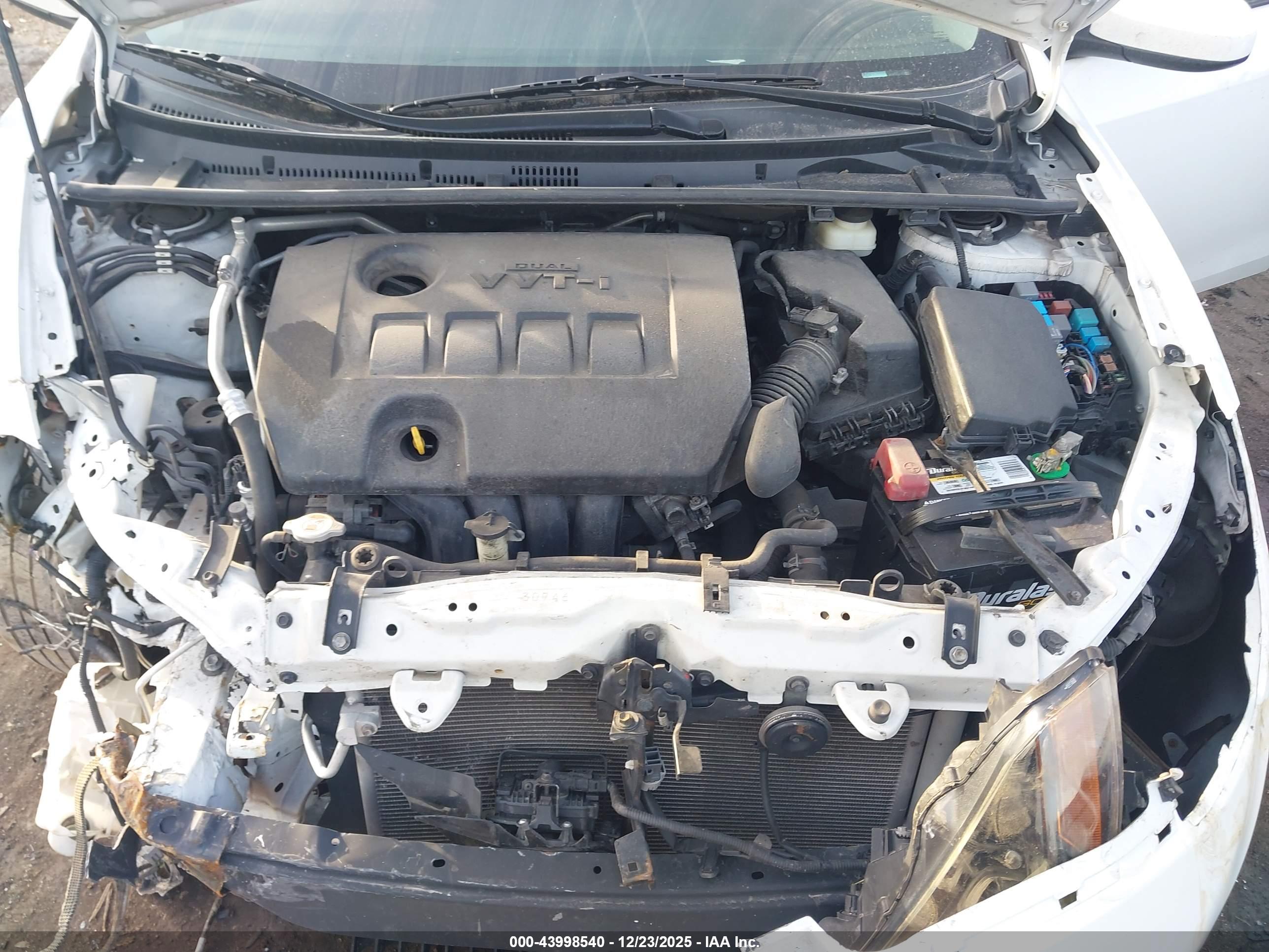 TOYOTA COROLLA image 10