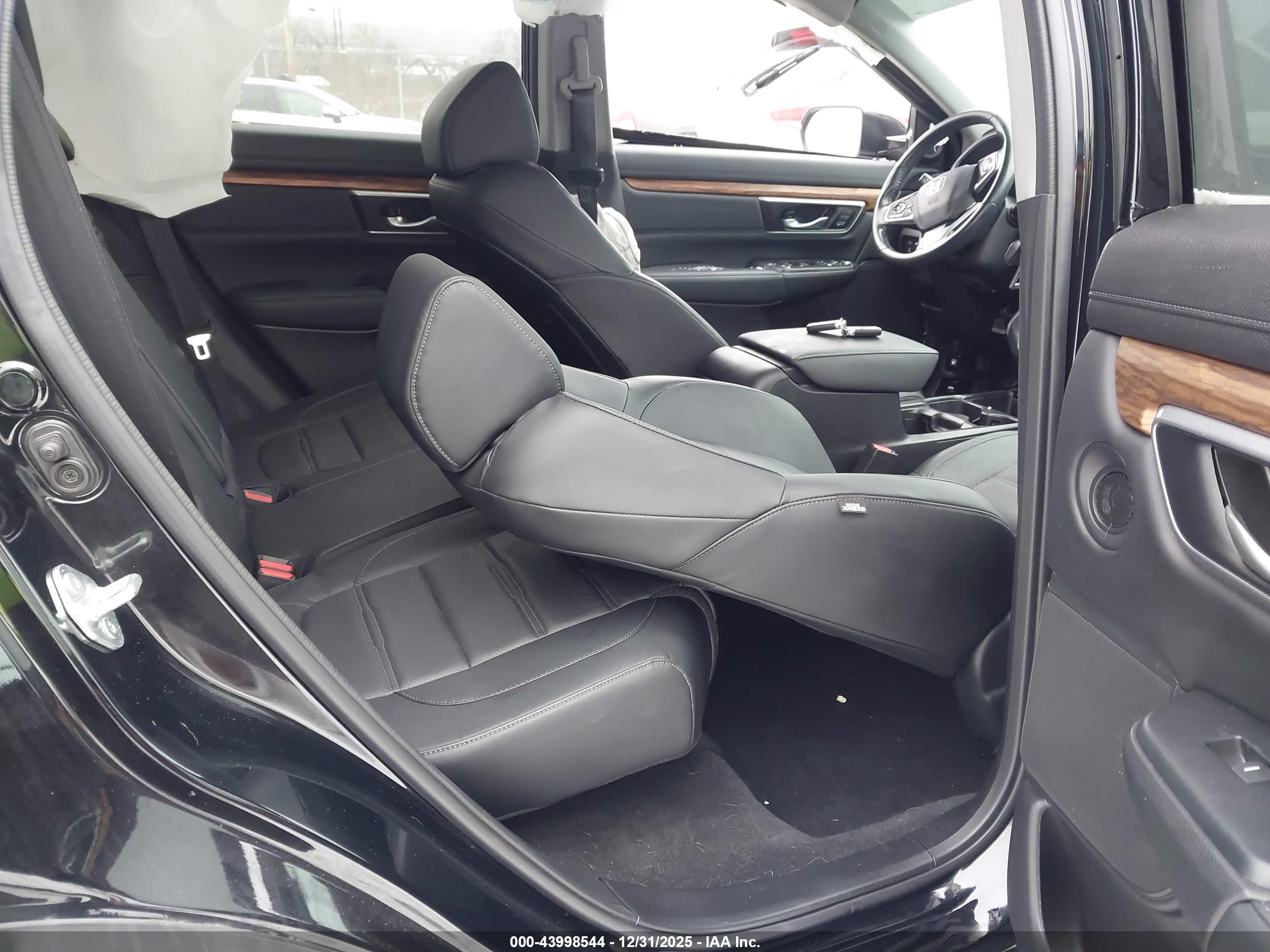 HONDA CR-V image 8