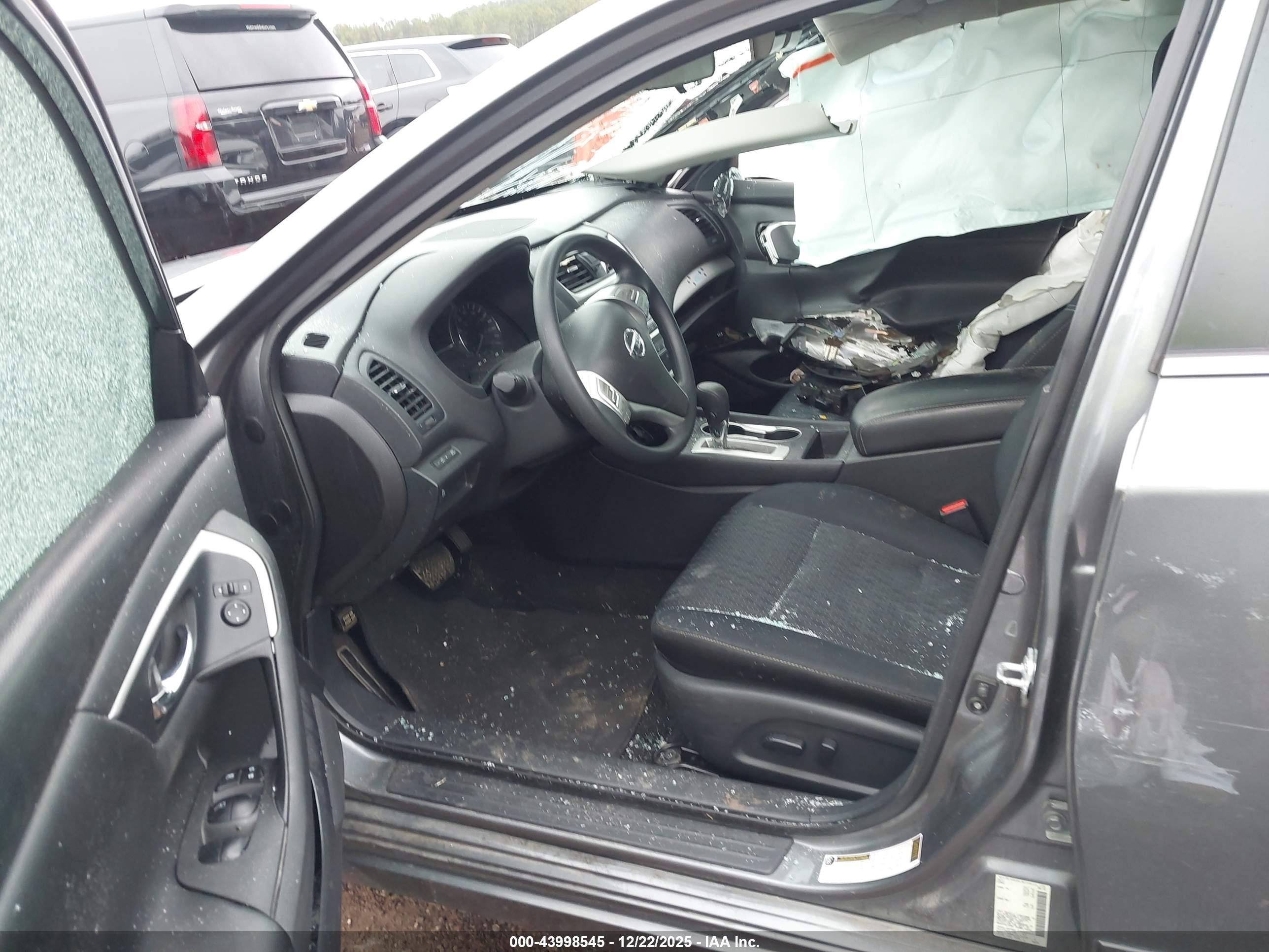 NISSAN ALTIMA image 5