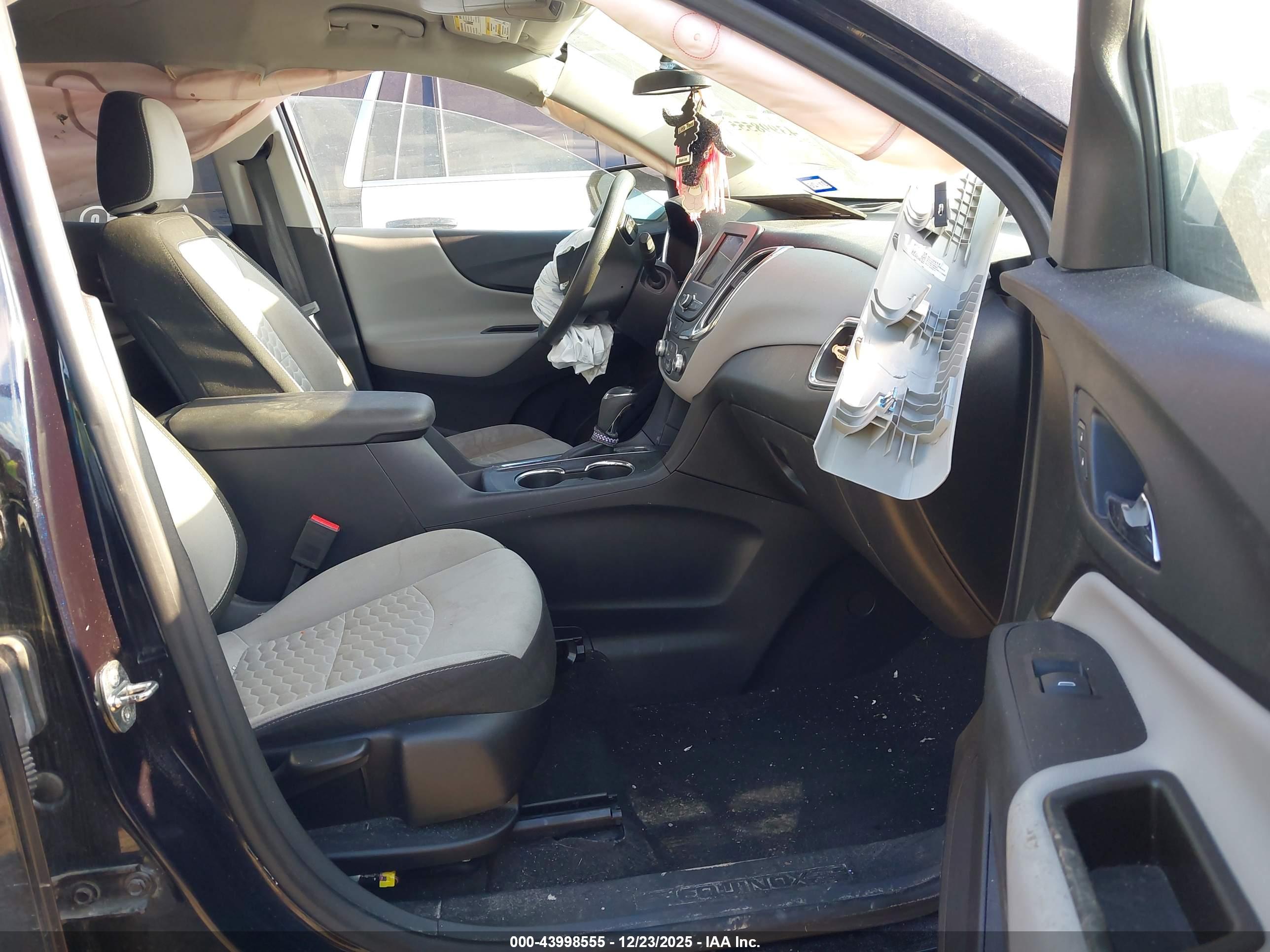 CHEVROLET EQUINOX image 5