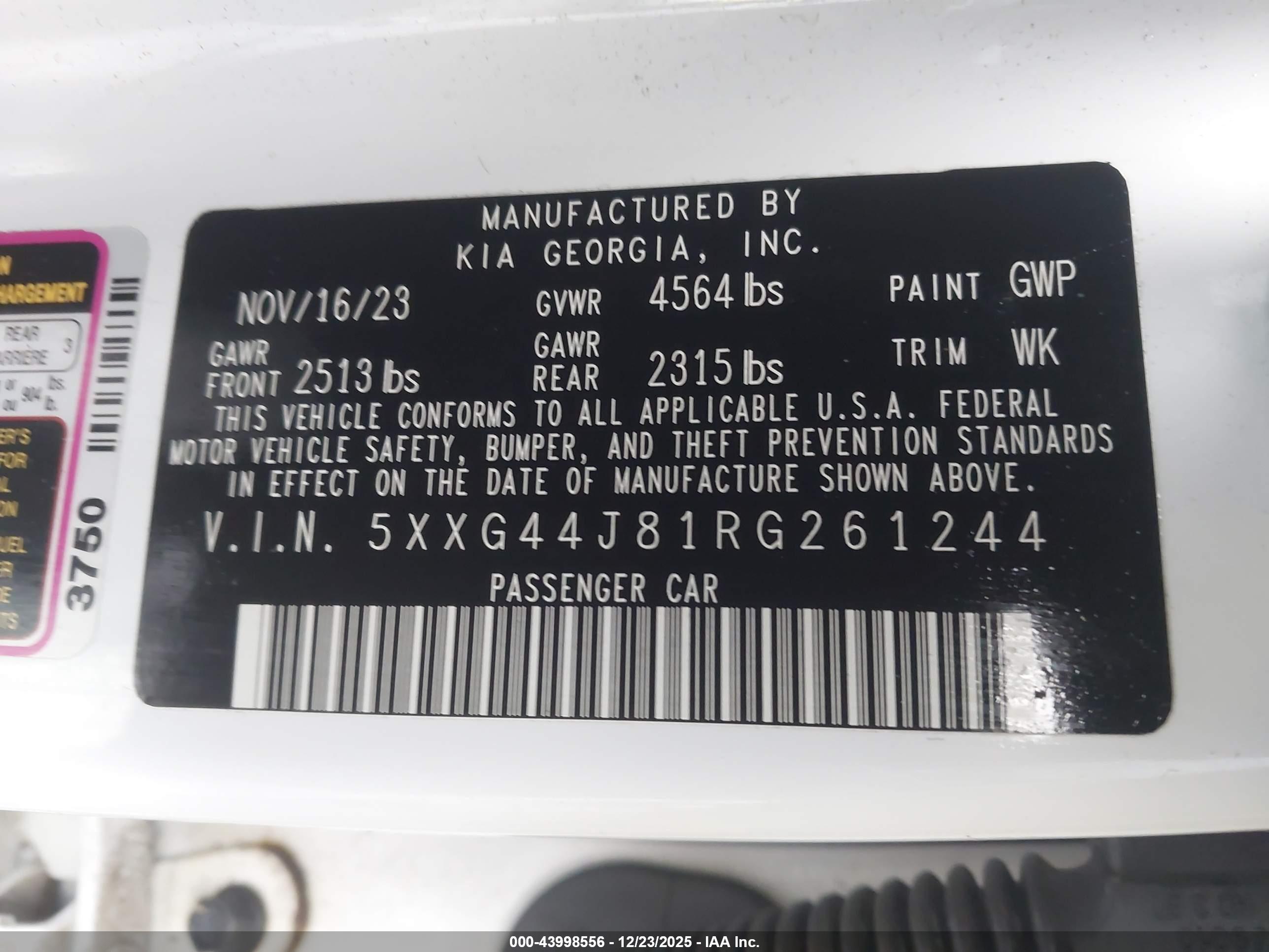 KIA K5 image 9