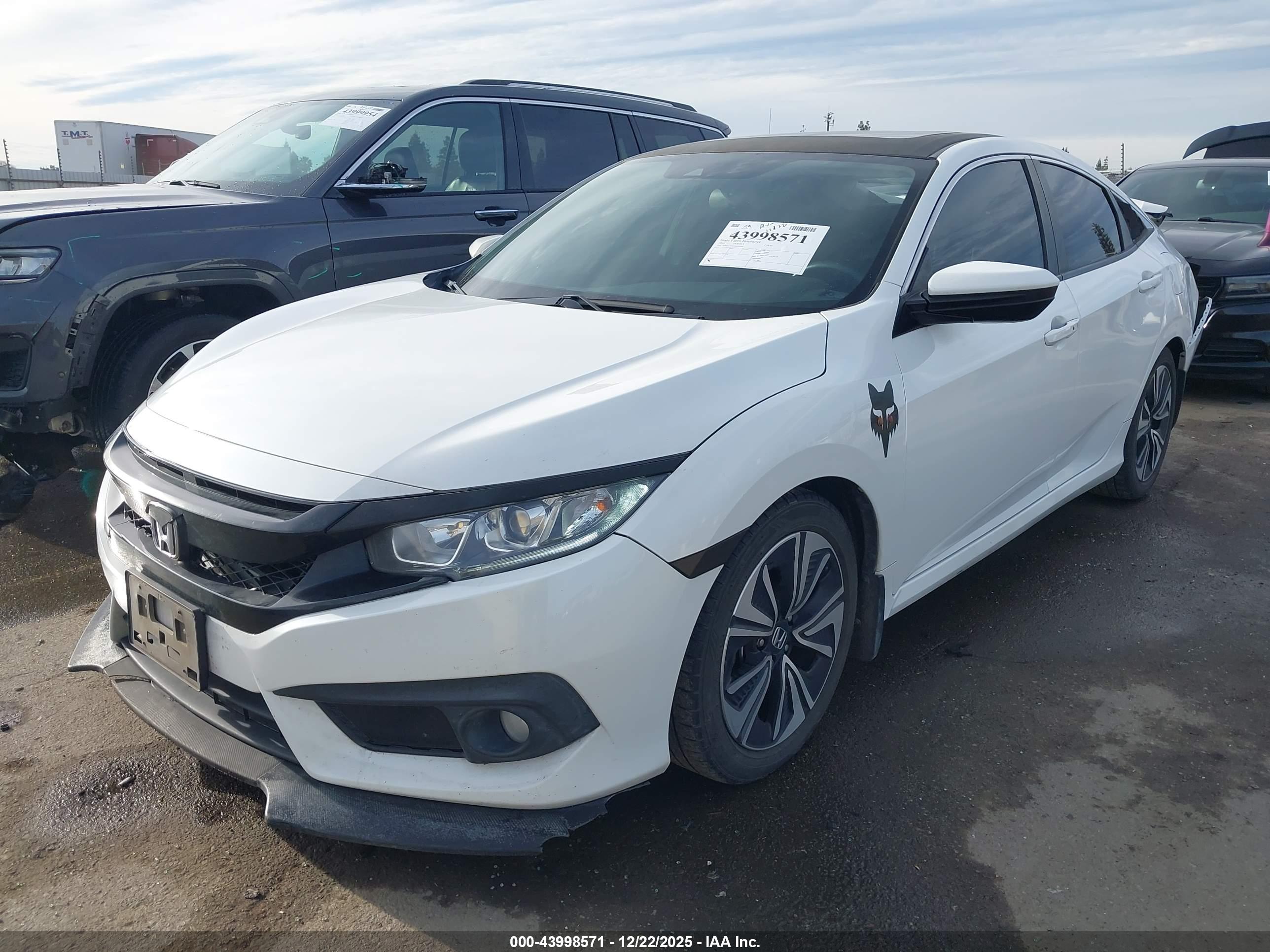 HONDA CIVIC image 2