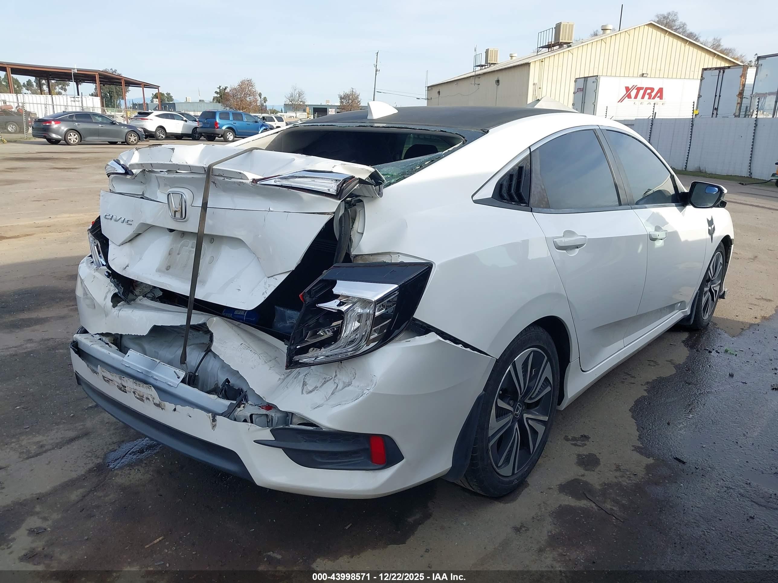 HONDA CIVIC image 4