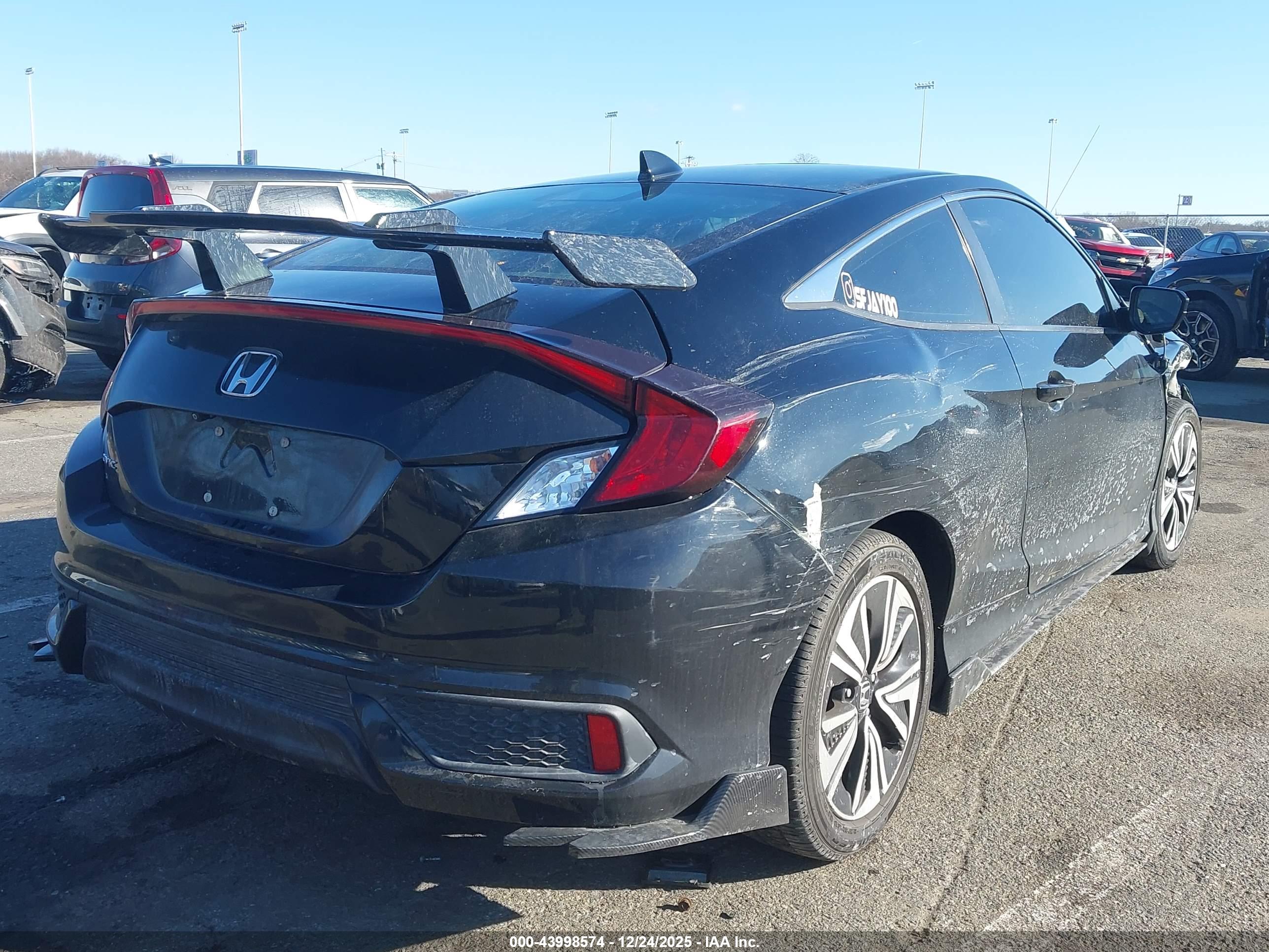HONDA CIVIC image 4