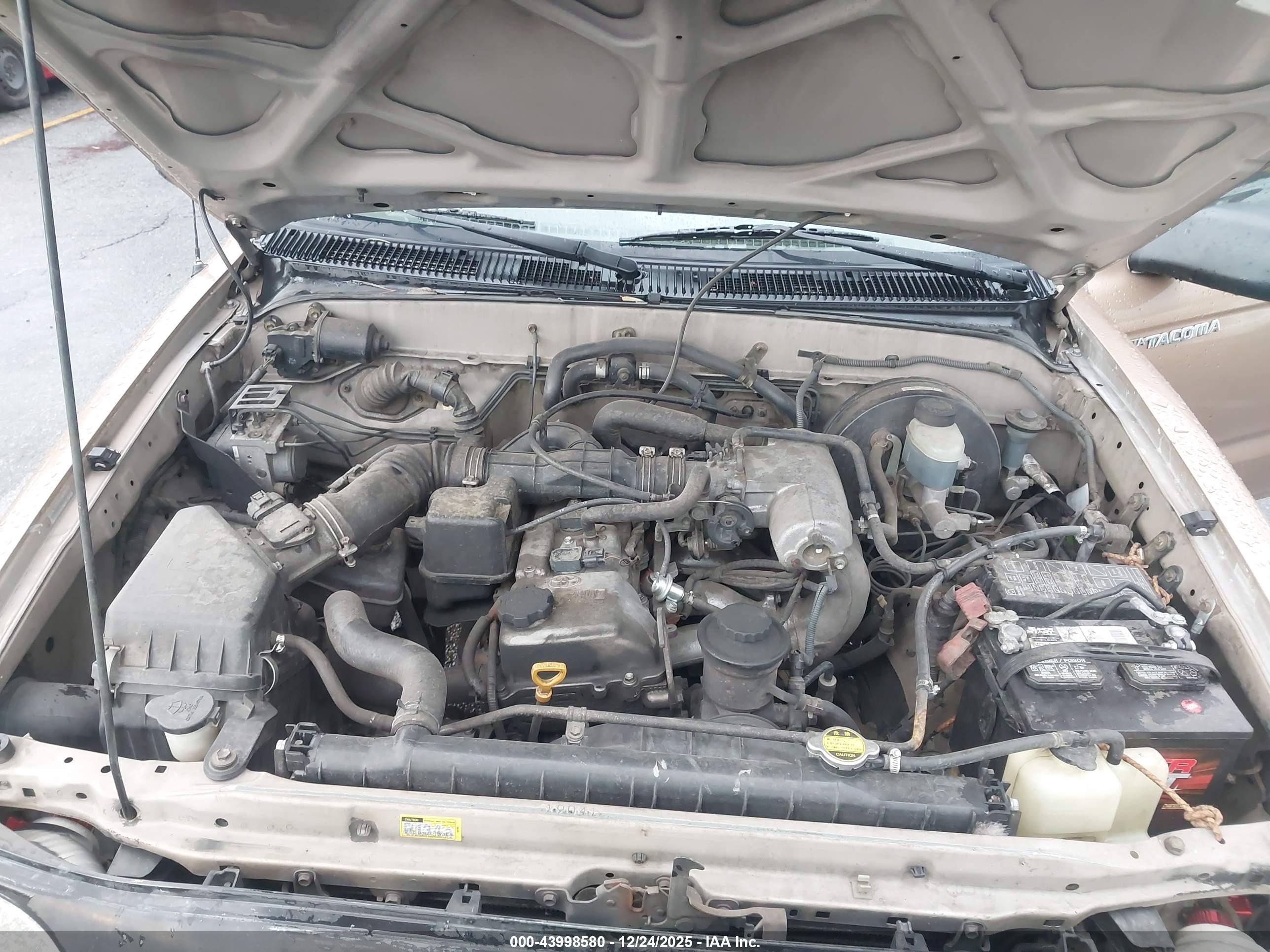 TOYOTA TACOMA image 10