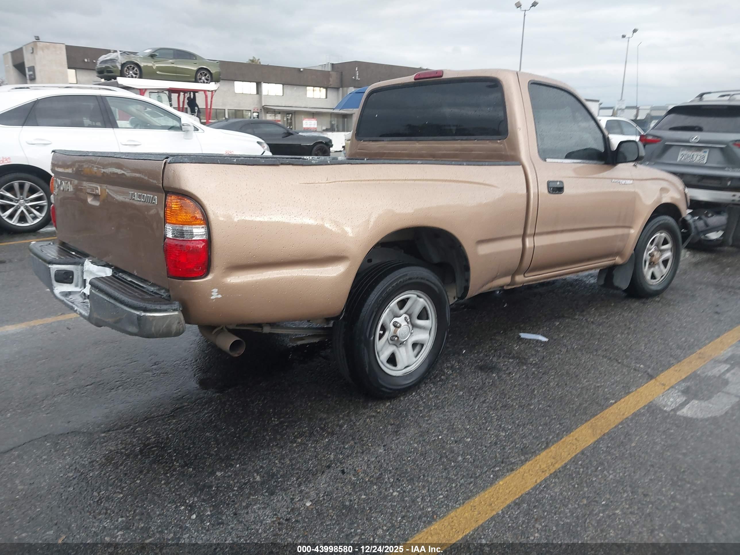 TOYOTA TACOMA image 4