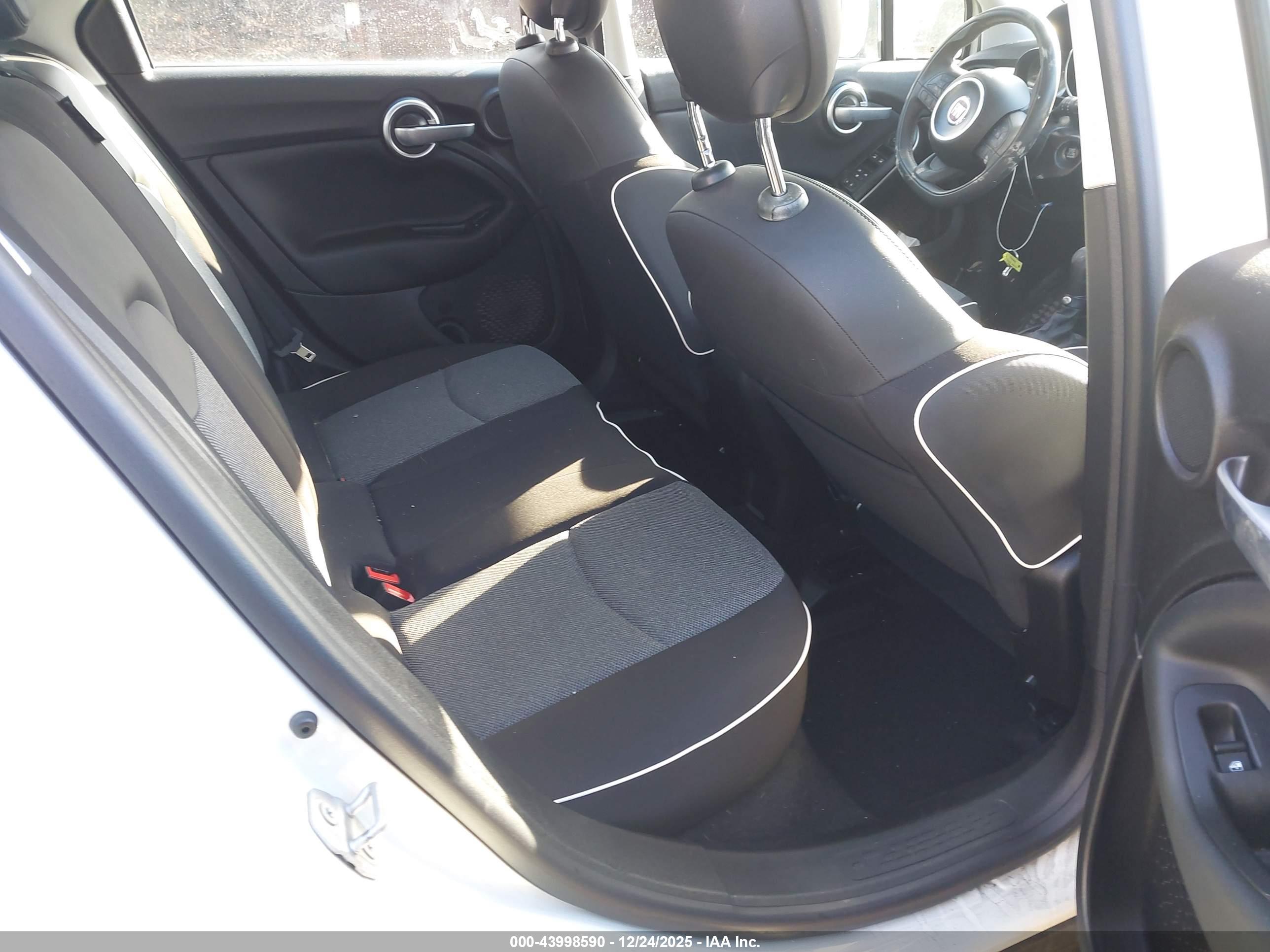 FIAT 500X image 8